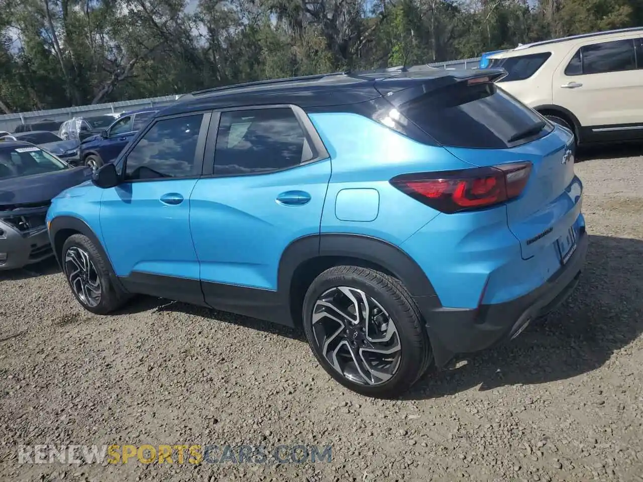 2 fotografías del automóvil dañado KL79MTSL0SB043343 CHEVROLET TRAILBLZR 2025