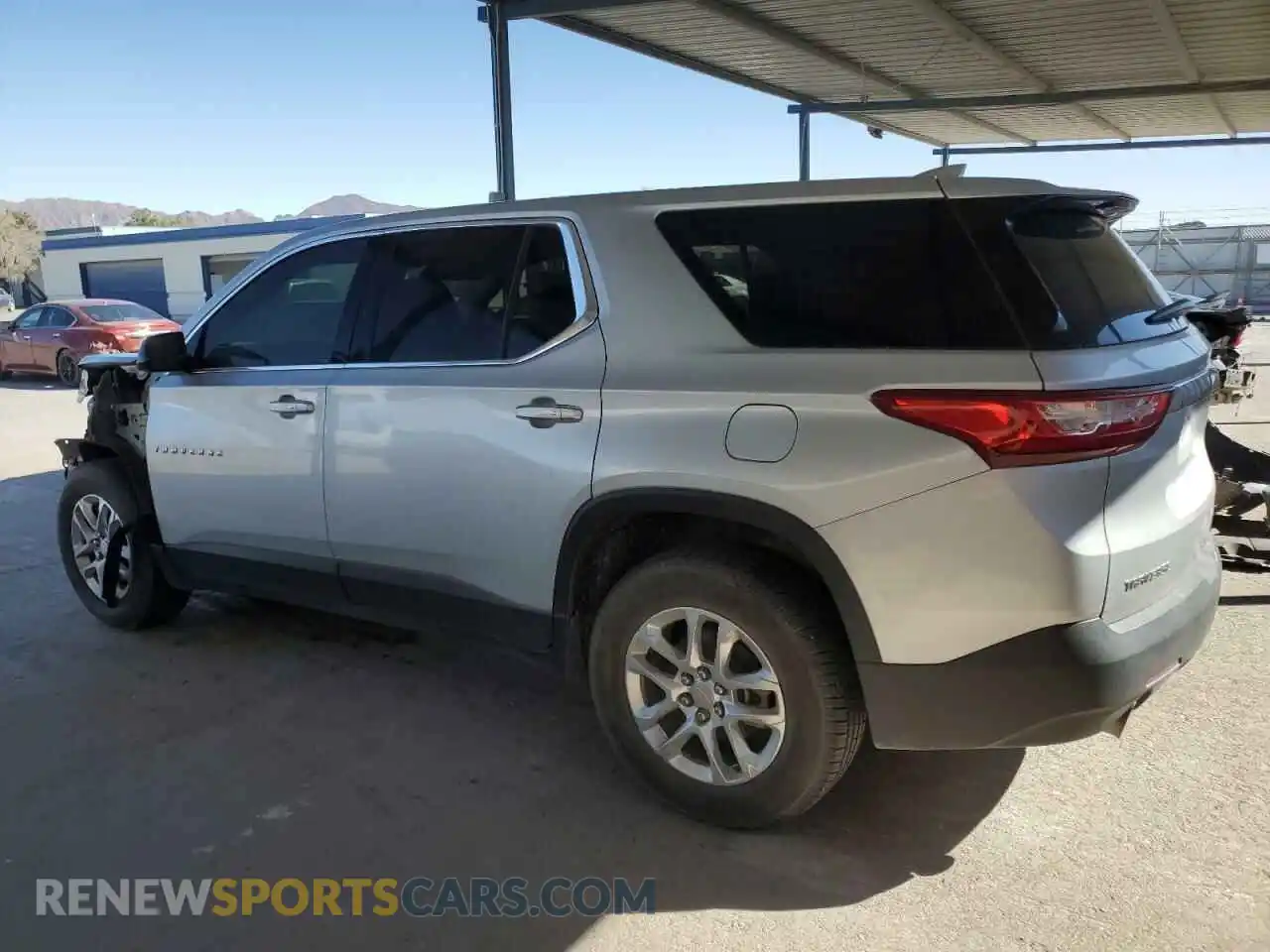 2 Фотография поврежденного автомобиля 1GNERFKW8KJ252356 CHEVROLET TRAVERSE 2019