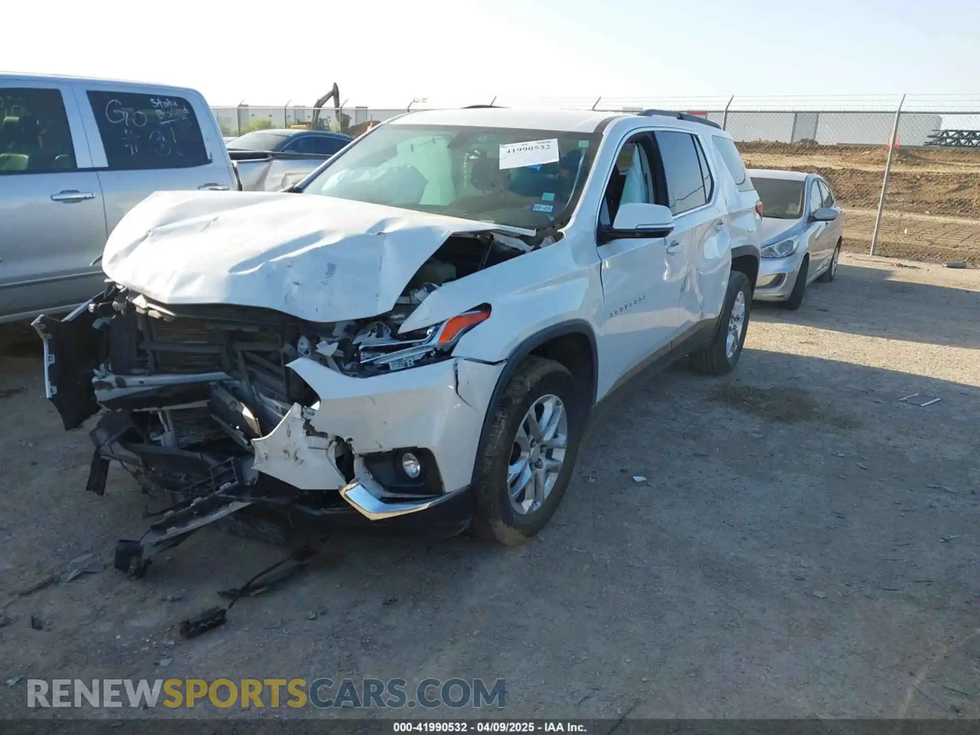 2 Photograph of a damaged car 1GNERGKW9KJ274839 CHEVROLET TRAVERSE 2019