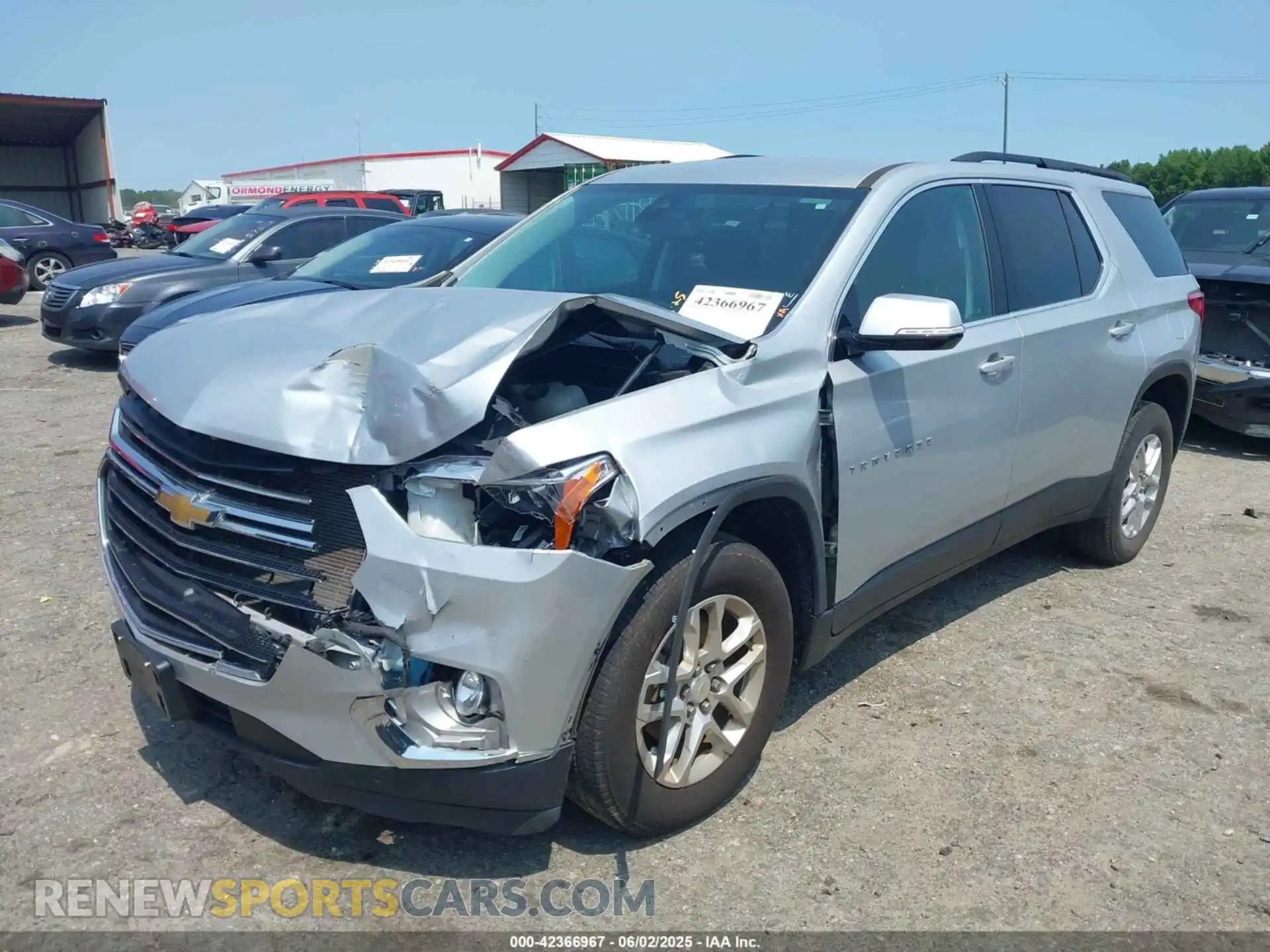 2 Photograph of a damaged car 1GNEVGKW7LJ273511 CHEVROLET TRAVERSE 2020