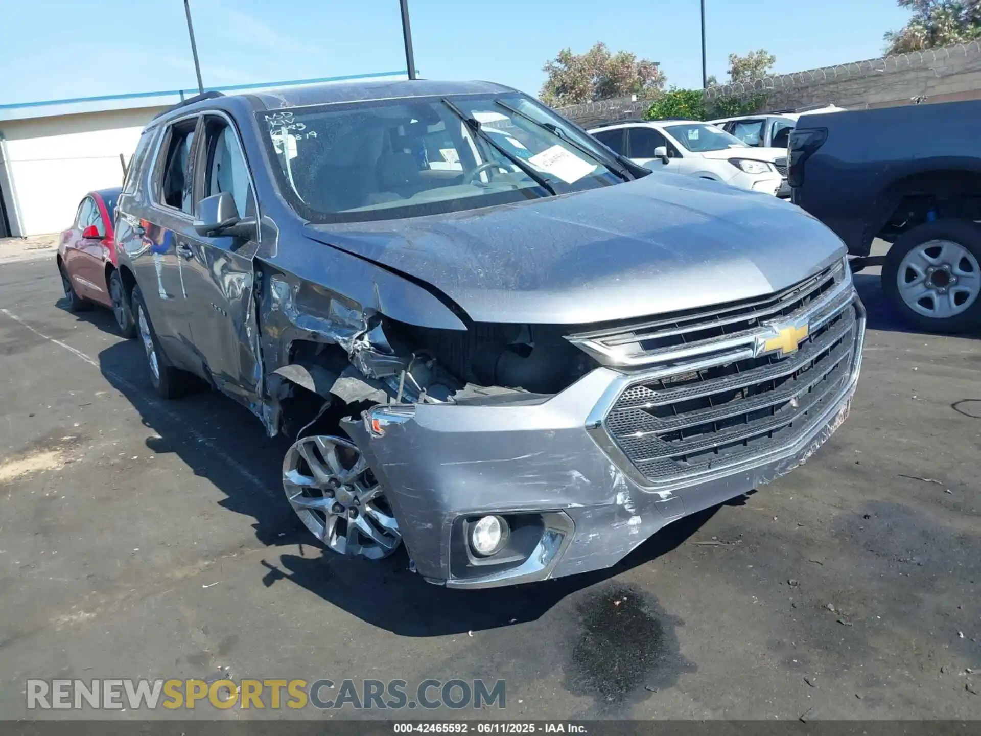 1 Фотография поврежденного автомобиля 1GNERGKW0MJ218839 CHEVROLET TRAVERSE 2021