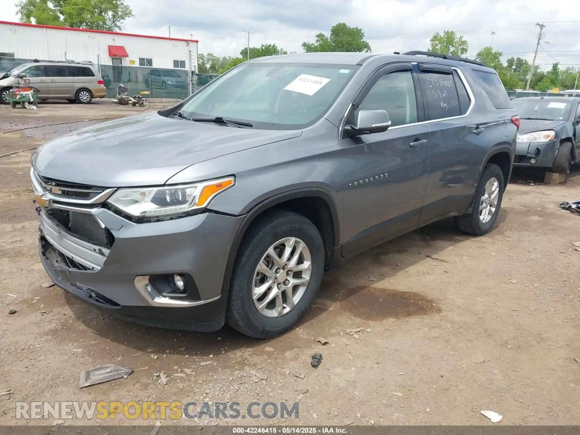 2 fotografías del automóvil dañado 1GNERGKW1MJ256399 CHEVROLET TRAVERSE 2021