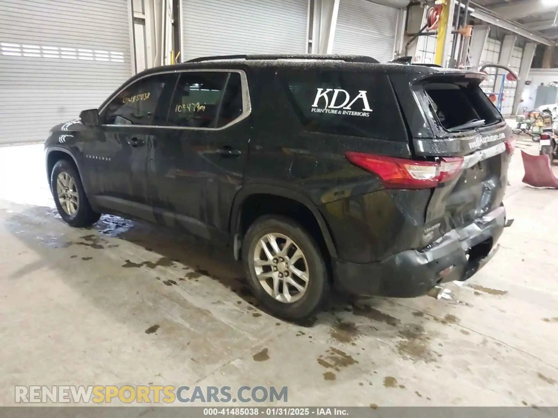 3 Photograph of a damaged car 1GNERGKW2MJ167831 CHEVROLET TRAVERSE 2021