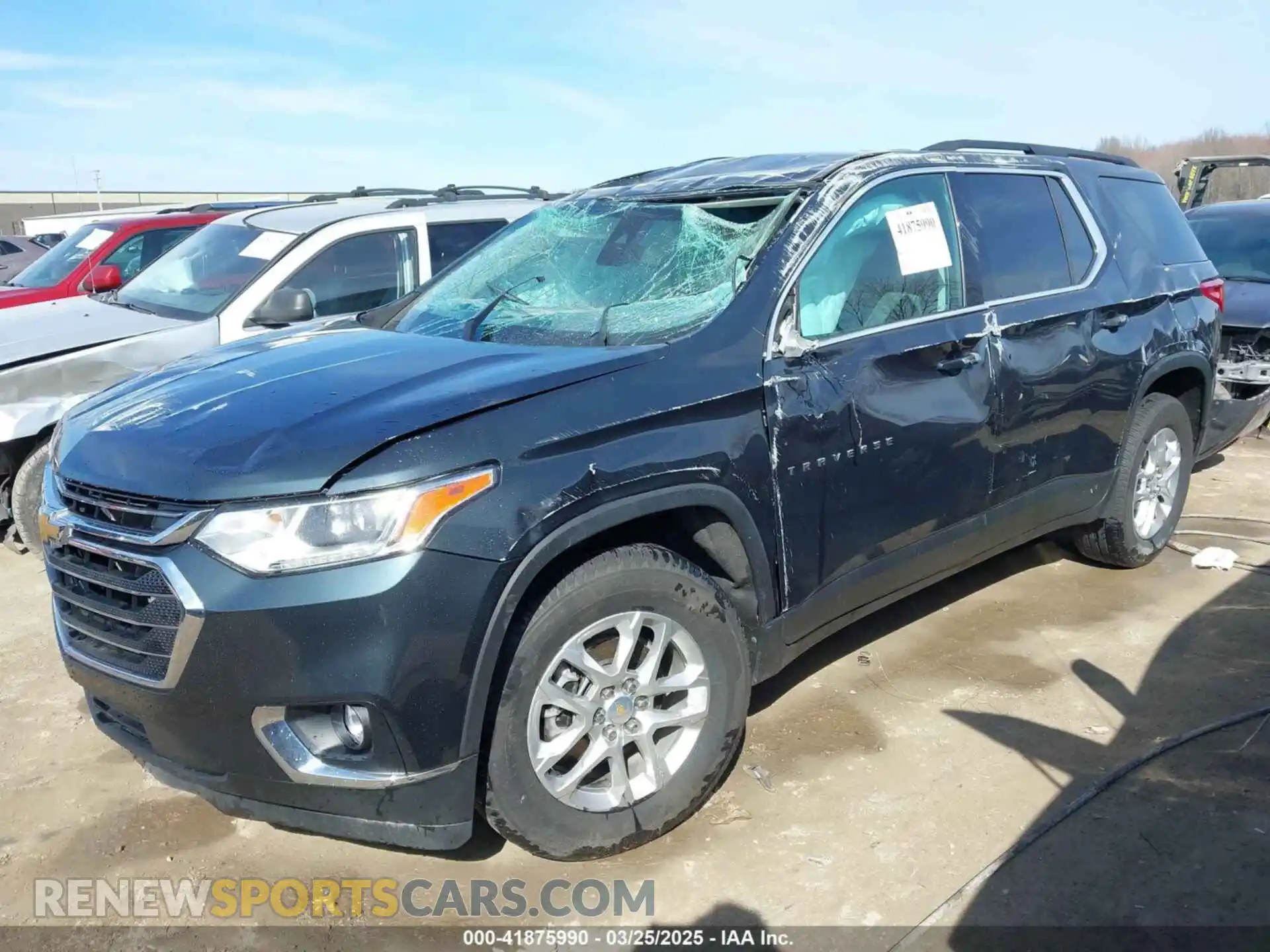 2 Photograph of a damaged car 1GNERGKW2MJ170390 CHEVROLET TRAVERSE 2021