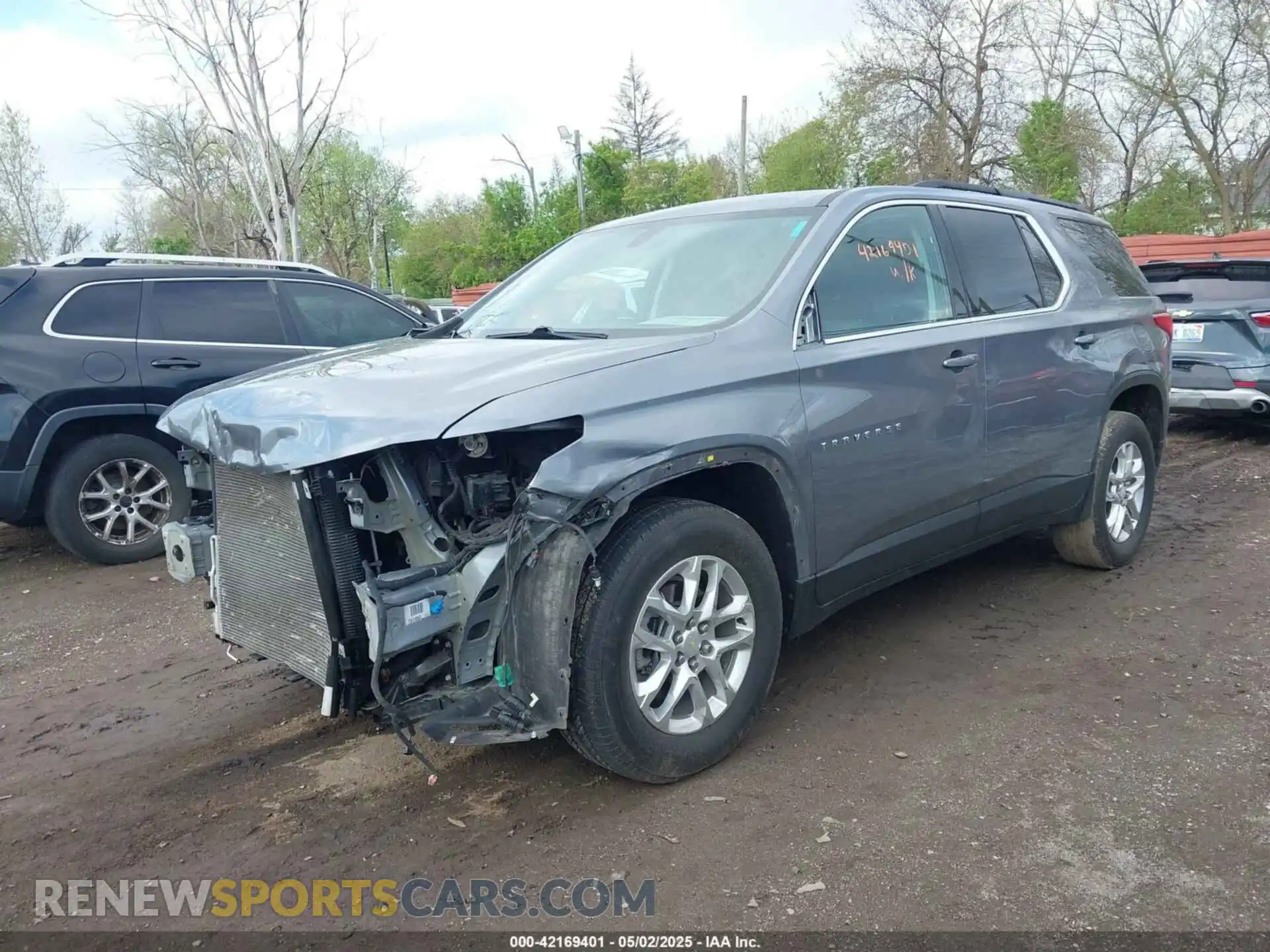 2 Photograph of a damaged car 1GNERGKW3MJ157258 CHEVROLET TRAVERSE 2021