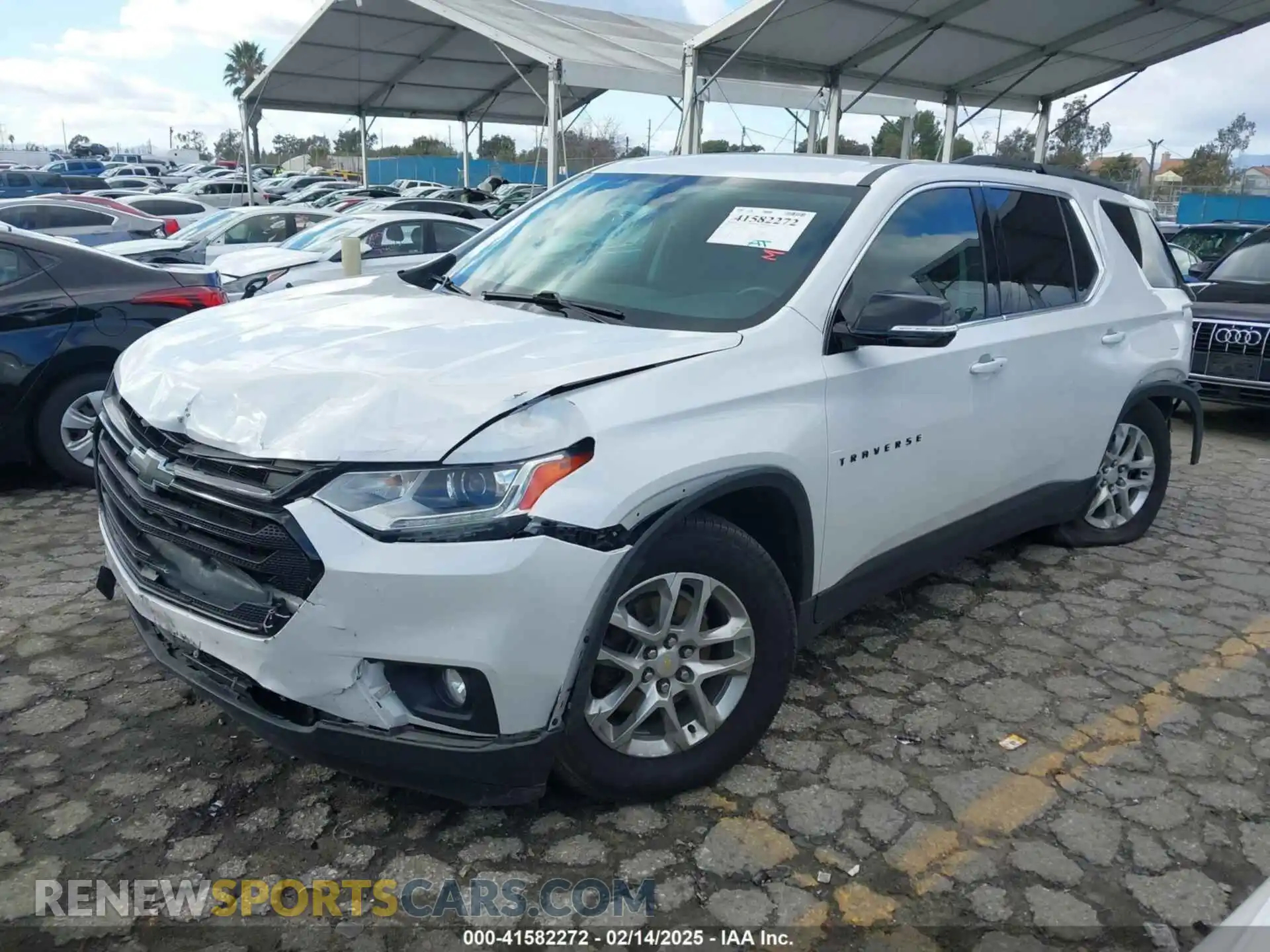 2 Photograph of a damaged car 1GNERGKW4MJ111633 CHEVROLET TRAVERSE 2021