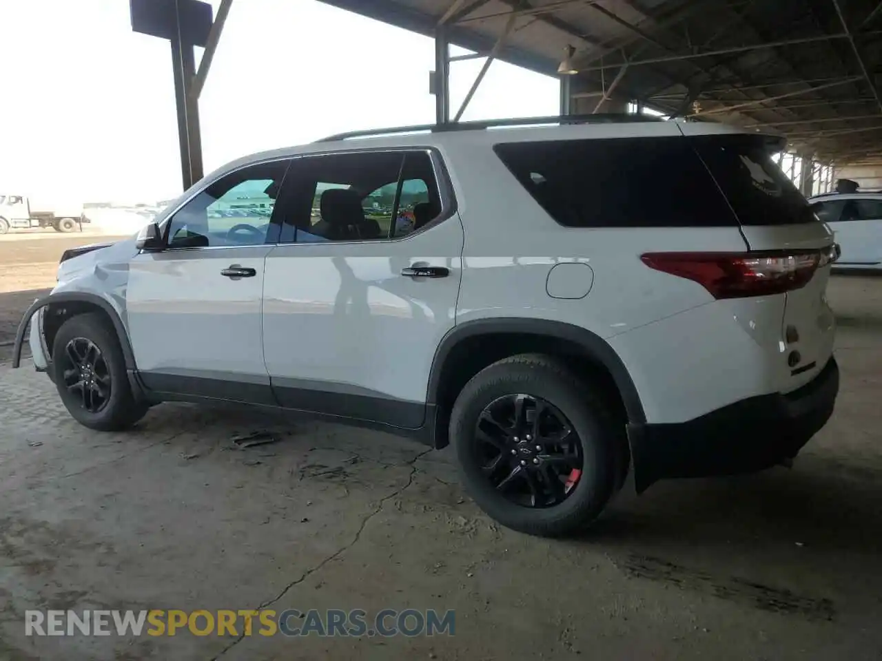2 Фотография поврежденного автомобиля 1GNERGKW6MJ169288 CHEVROLET TRAVERSE 2021