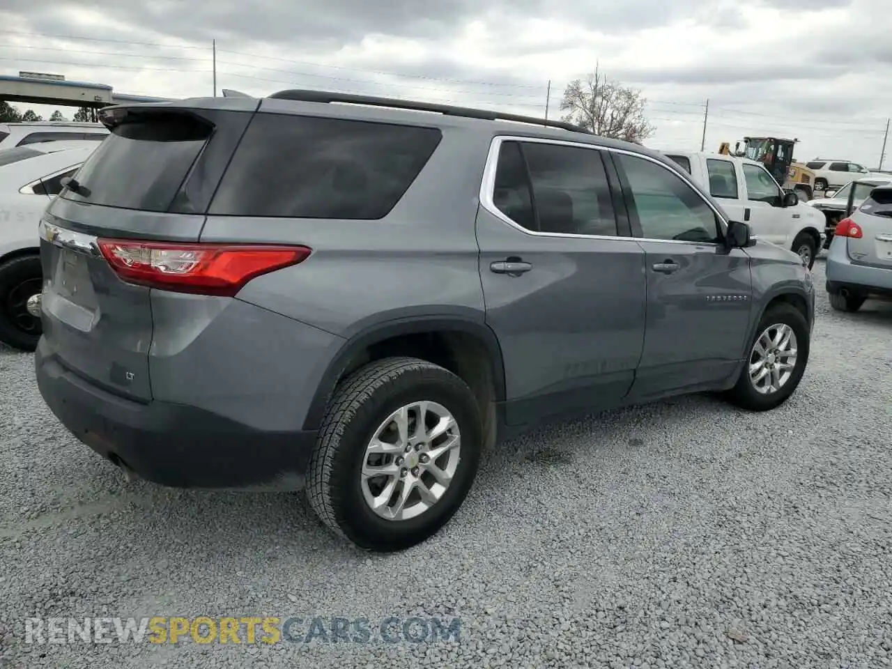 3 Photograph of a damaged car 1GNERGKW8MJ172046 CHEVROLET TRAVERSE 2021