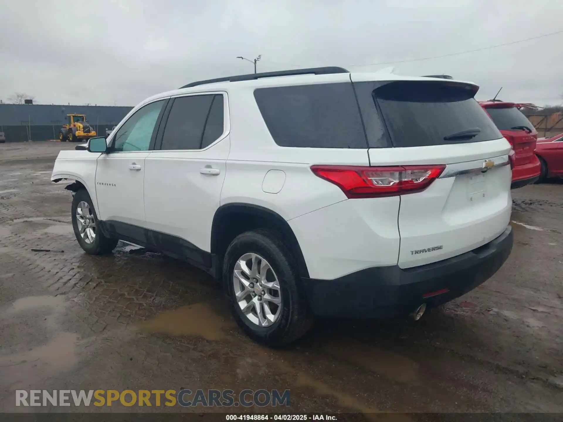 3 Photograph of a damaged car 1GNERGKW8MJ243343 CHEVROLET TRAVERSE 2021