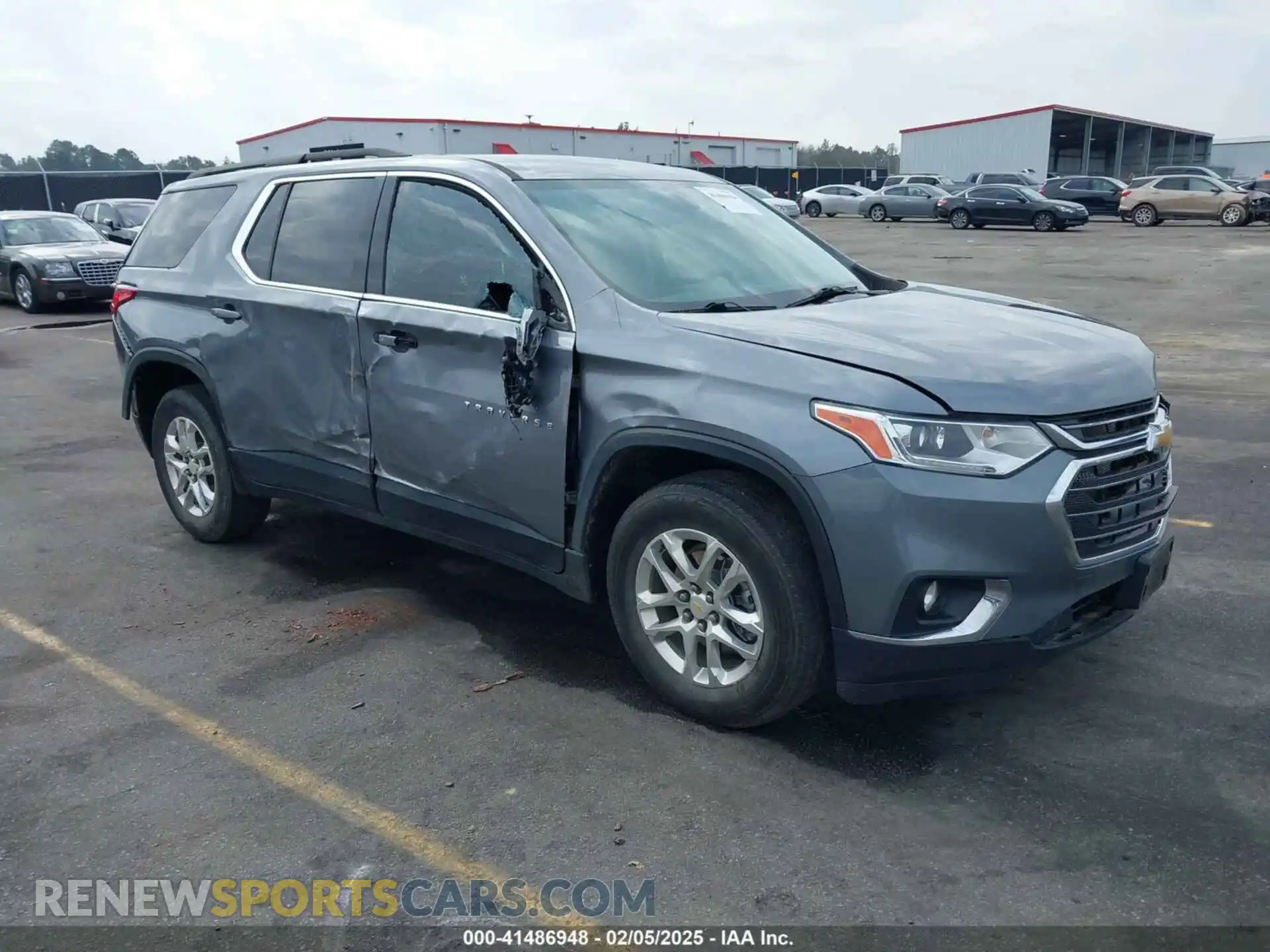 1 Photograph of a damaged car 1GNERGKW9MJ247157 CHEVROLET TRAVERSE 2021