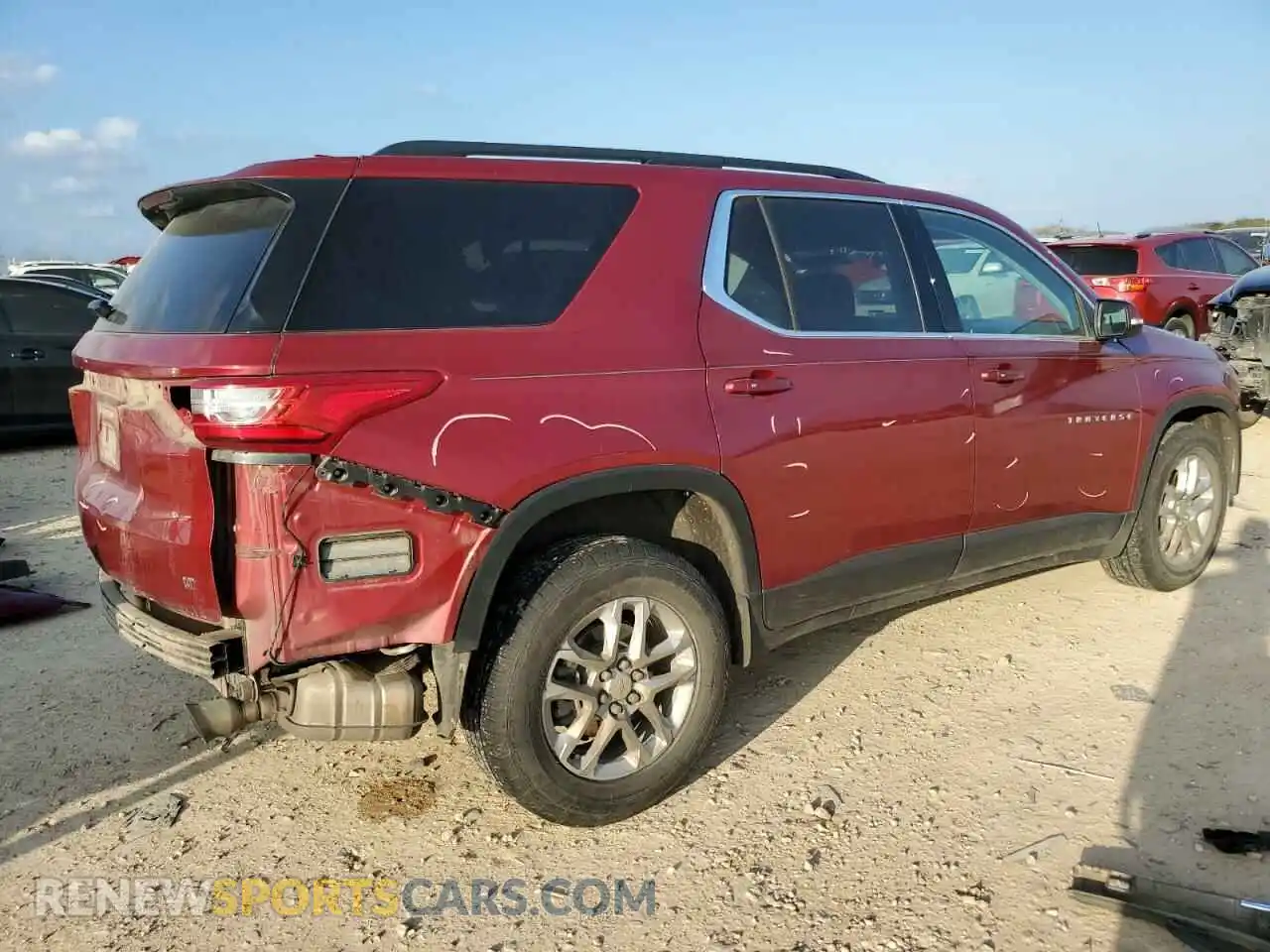 3 fotografías del automóvil dañado 1GNERGKWXMJ159900 CHEVROLET TRAVERSE 2021
