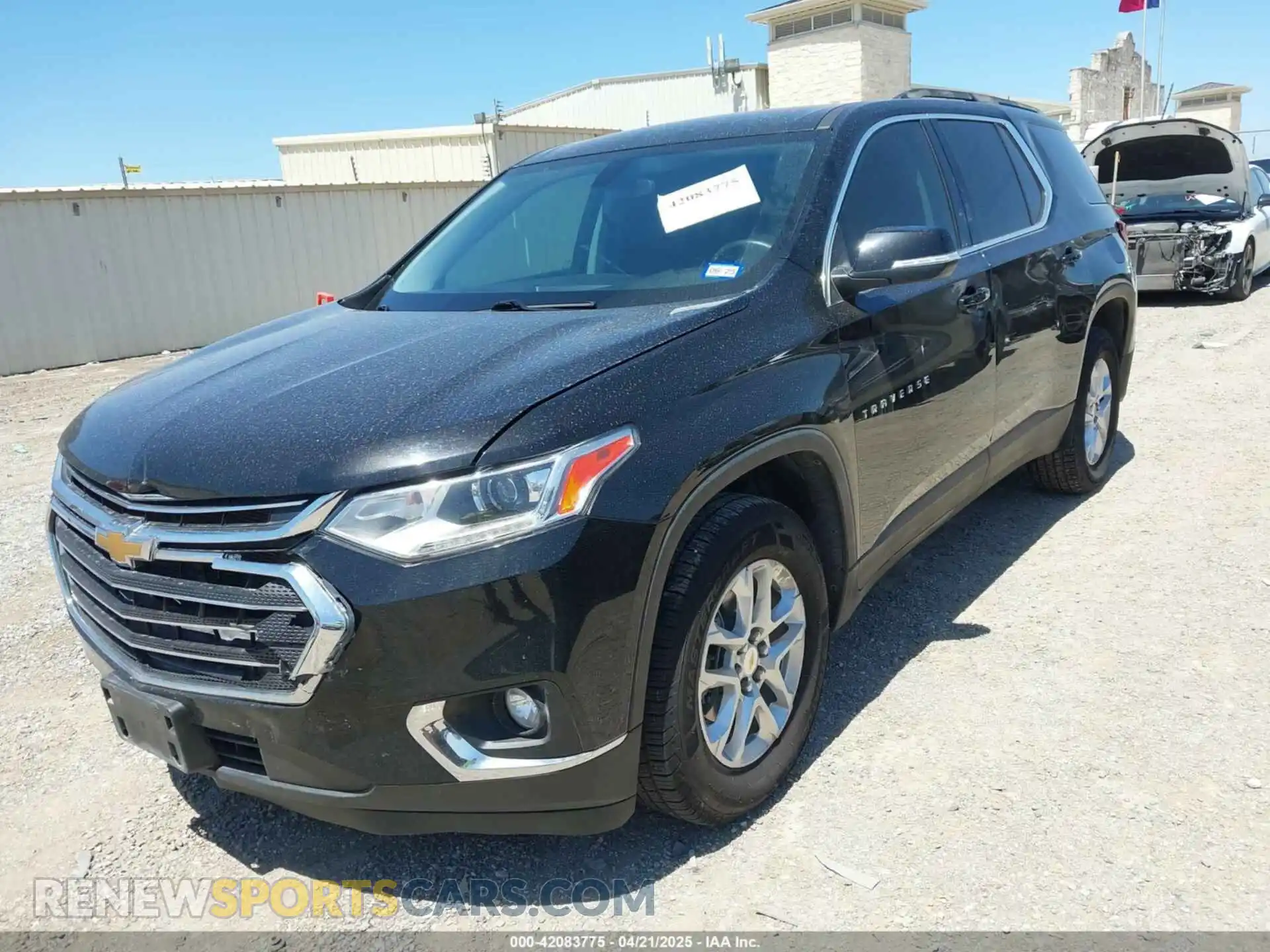 2 Photograph of a damaged car 1GNERHKW8MJ248984 CHEVROLET TRAVERSE 2021