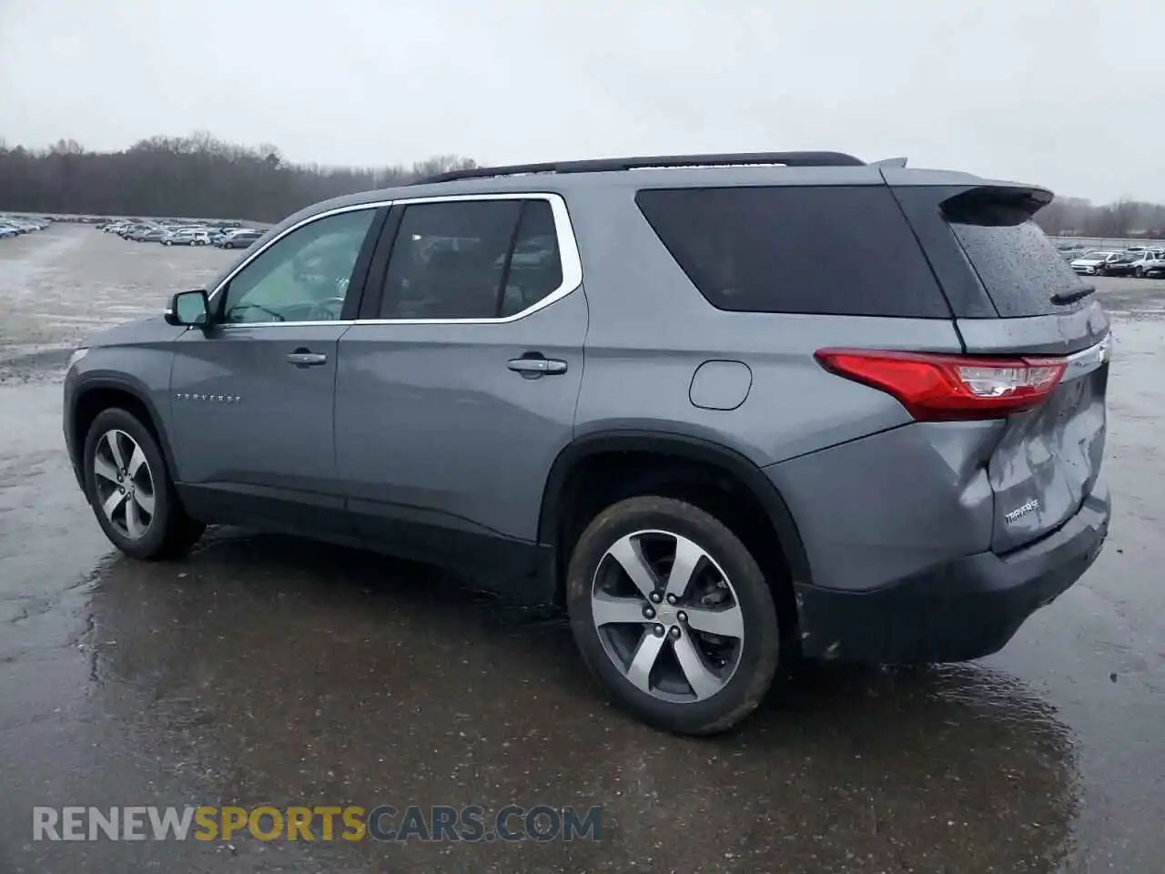 2 Photograph of a damaged car 1GNERHKWXMJ144304 CHEVROLET TRAVERSE 2021