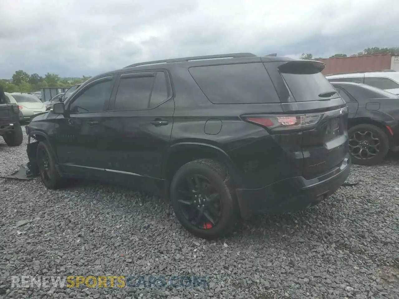 2 Photograph of a damaged car 1GNERKKW8MJ246357 CHEVROLET TRAVERSE 2021