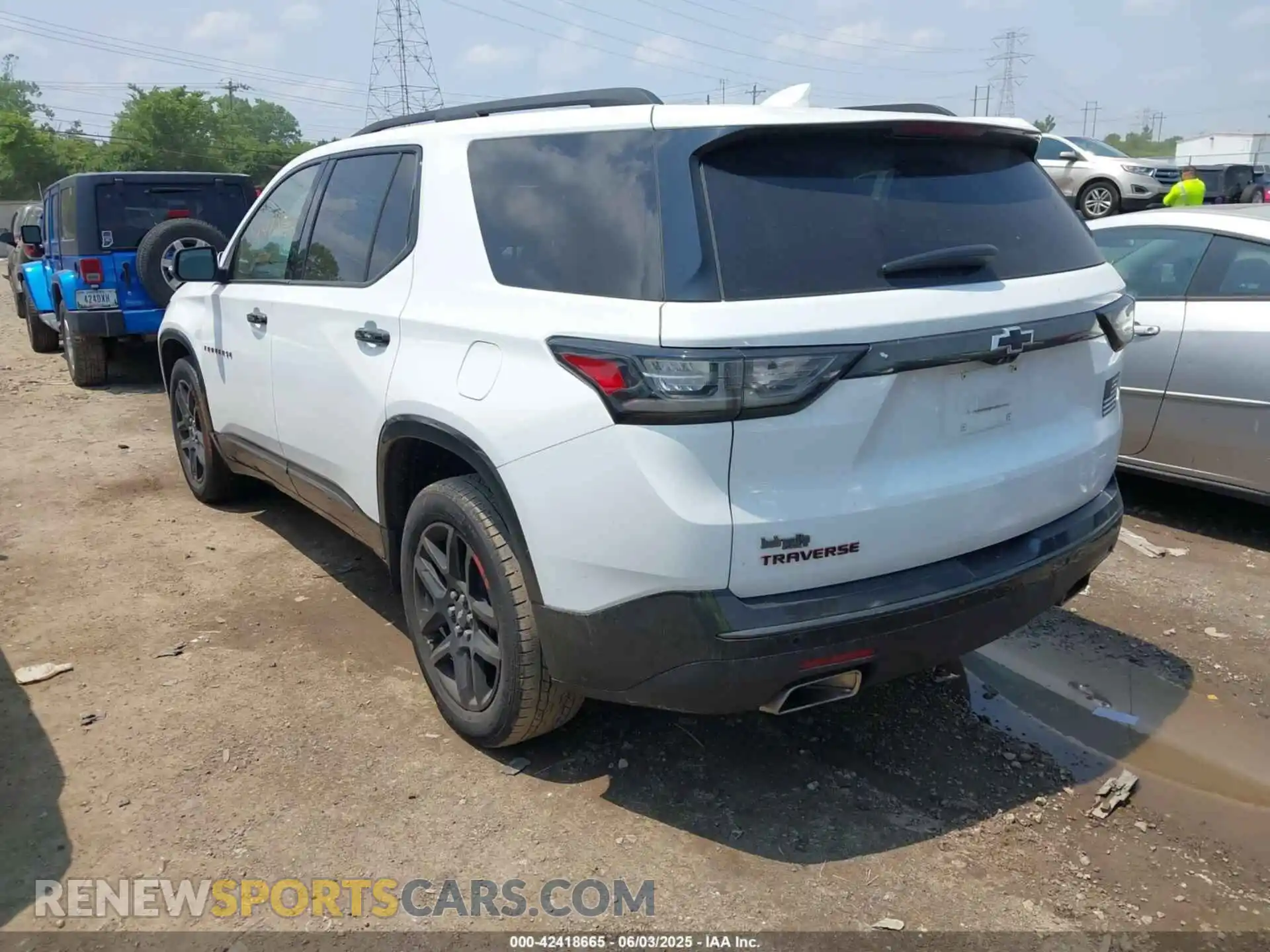 3 fotografías del automóvil dañado 1GNERKKW9MJ224531 CHEVROLET TRAVERSE 2021