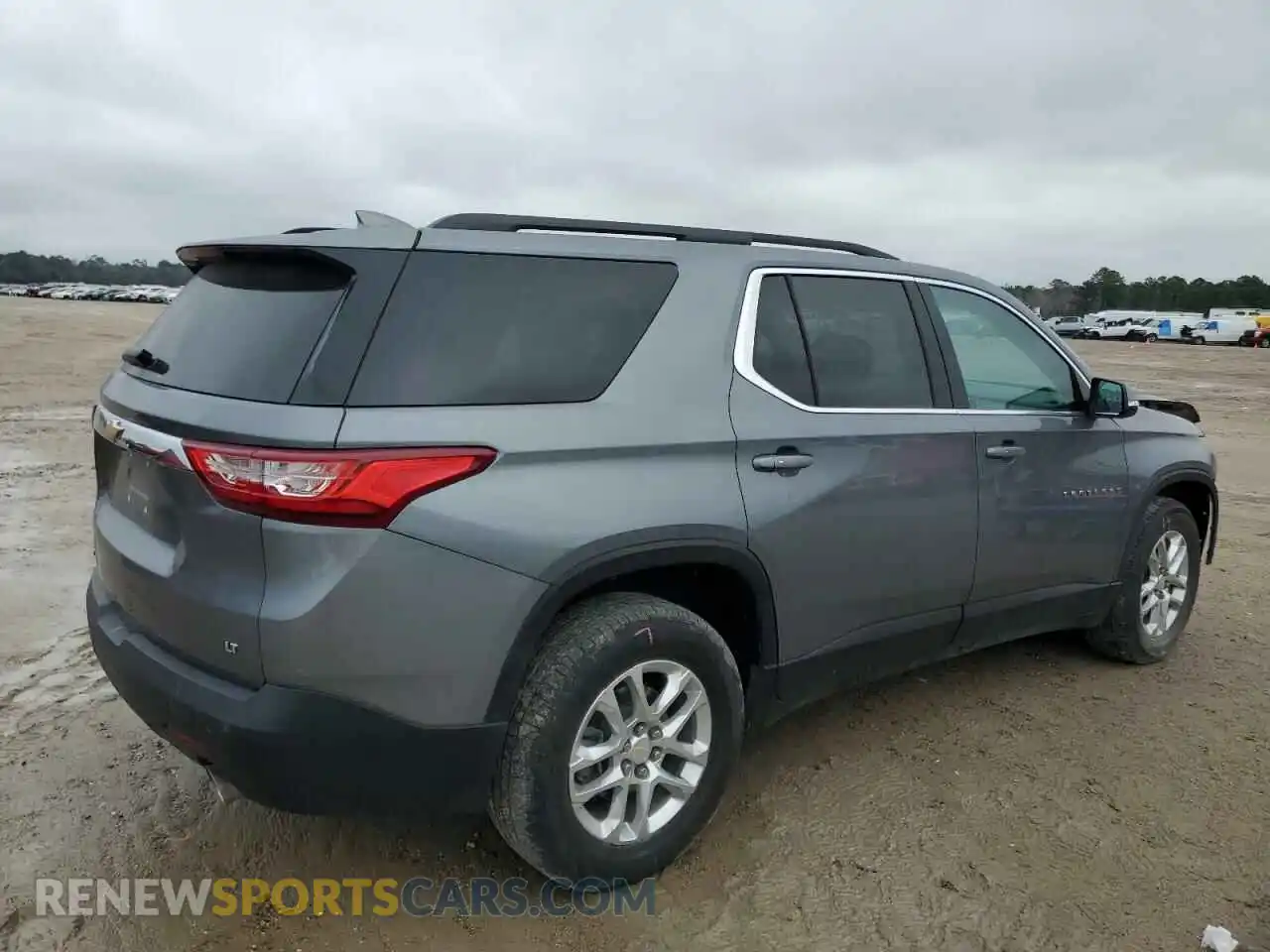 3 Photograph of a damaged car 1GNEVGKW0MJ218433 CHEVROLET TRAVERSE 2021