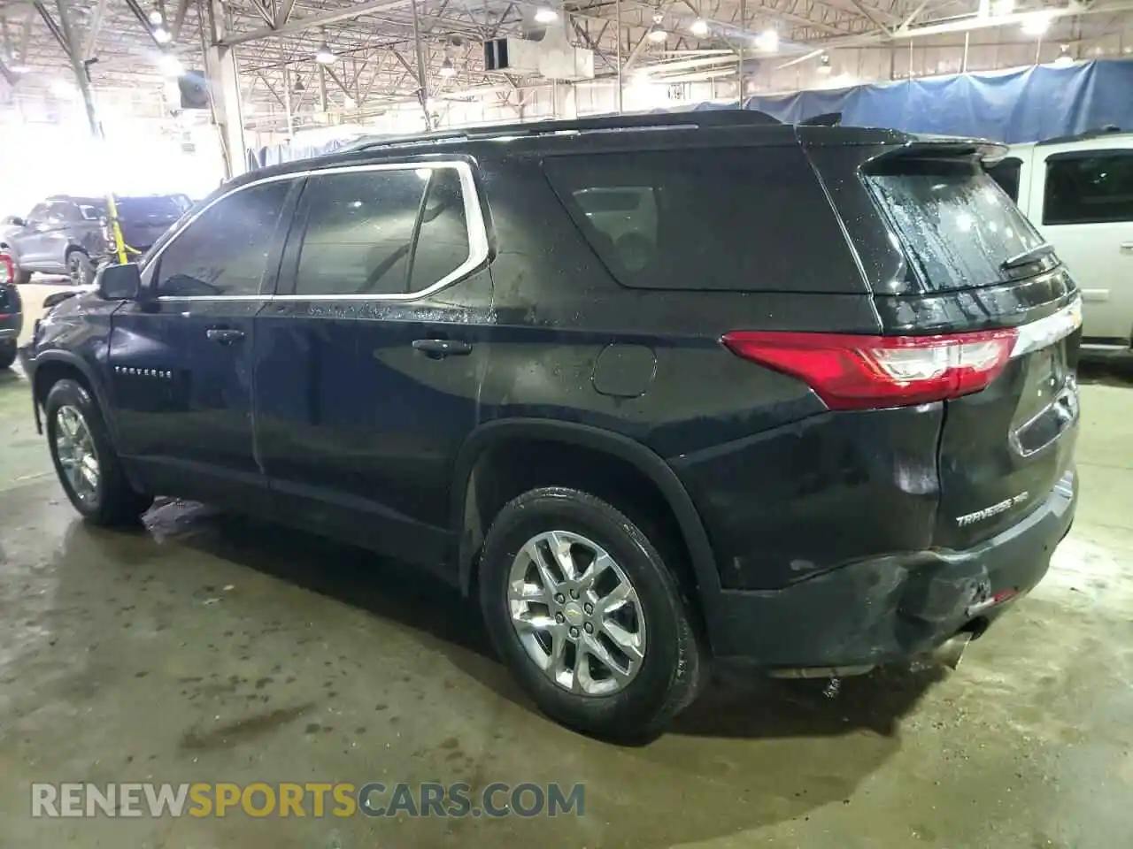 2 fotografías del automóvil dañado 1GNEVGKW0MJ262173 CHEVROLET TRAVERSE 2021