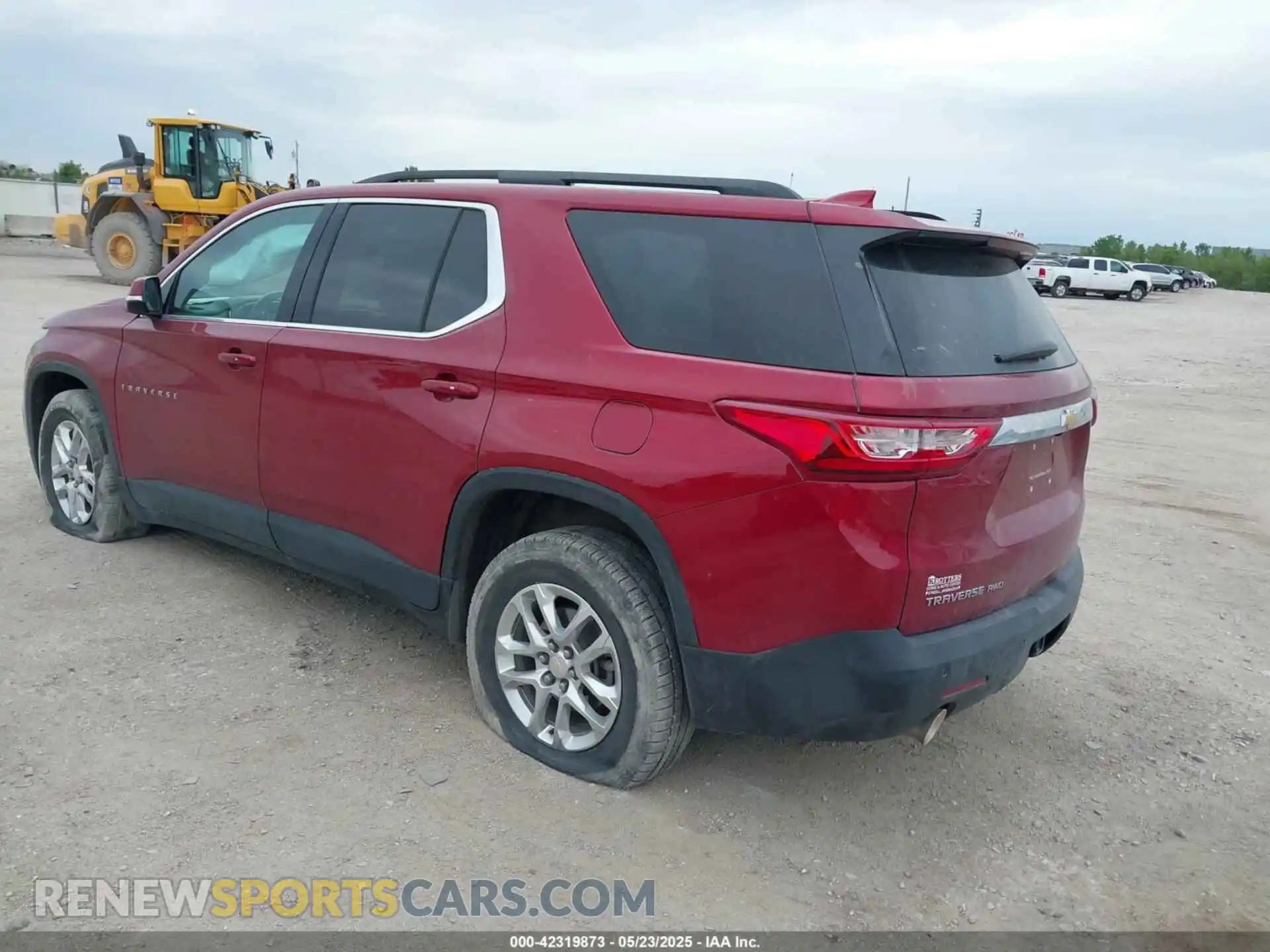 3 Photograph of a damaged car 1GNEVGKW2MJ110055 CHEVROLET TRAVERSE 2021