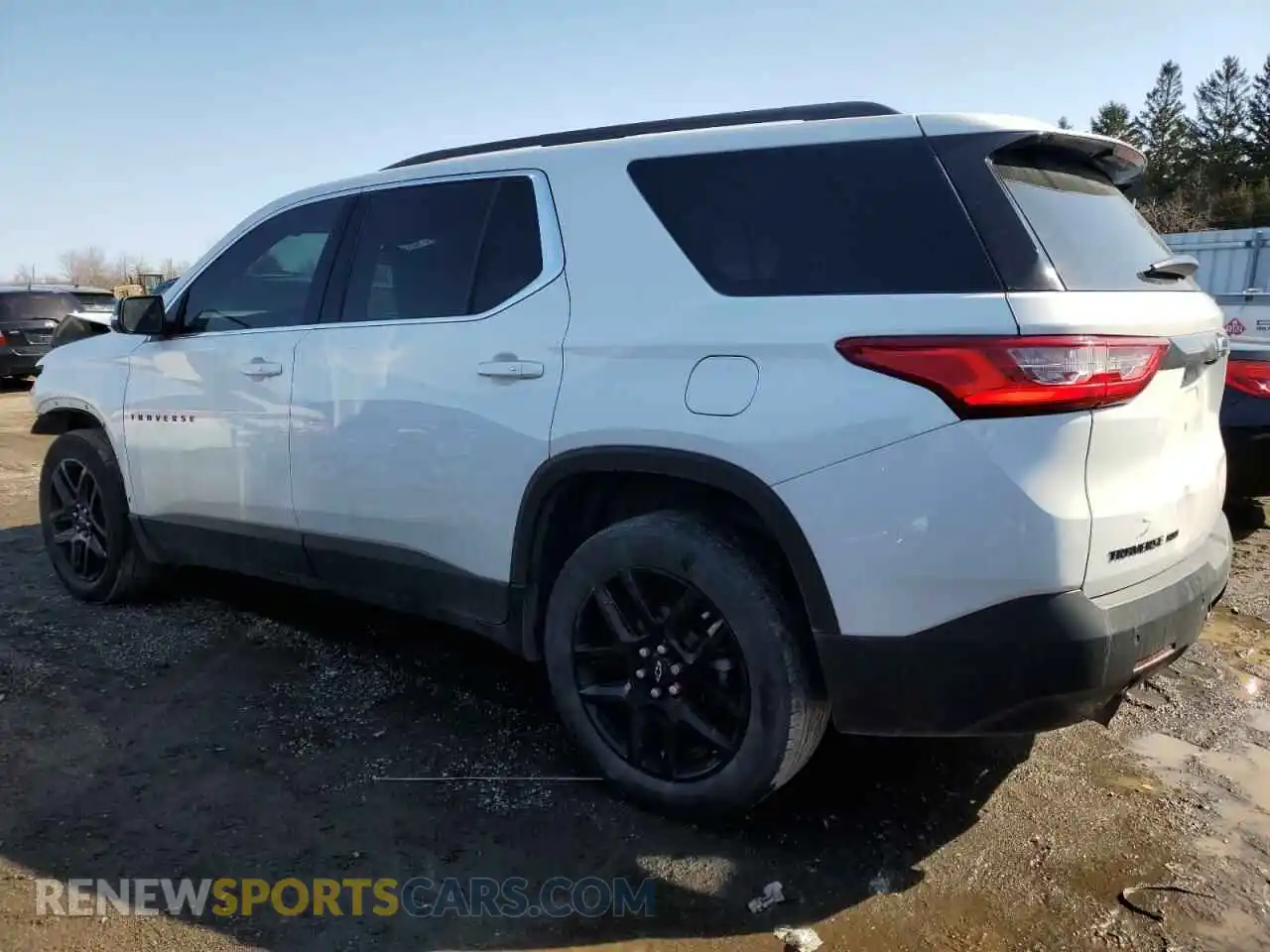 2 Photograph of a damaged car 1GNEVGKW4MJ144093 CHEVROLET TRAVERSE 2021