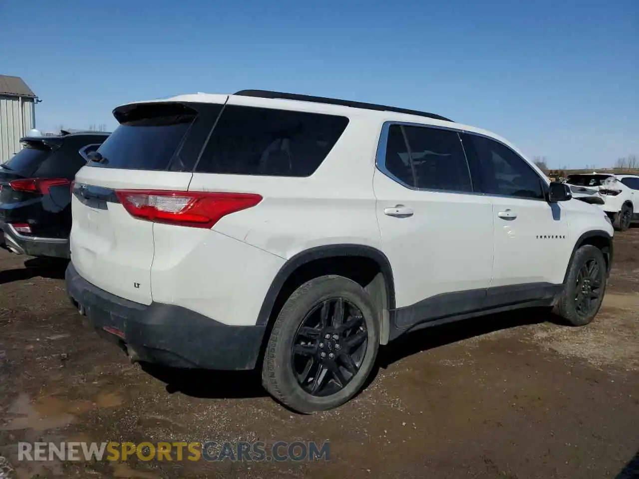 3 Photograph of a damaged car 1GNEVGKW4MJ144093 CHEVROLET TRAVERSE 2021