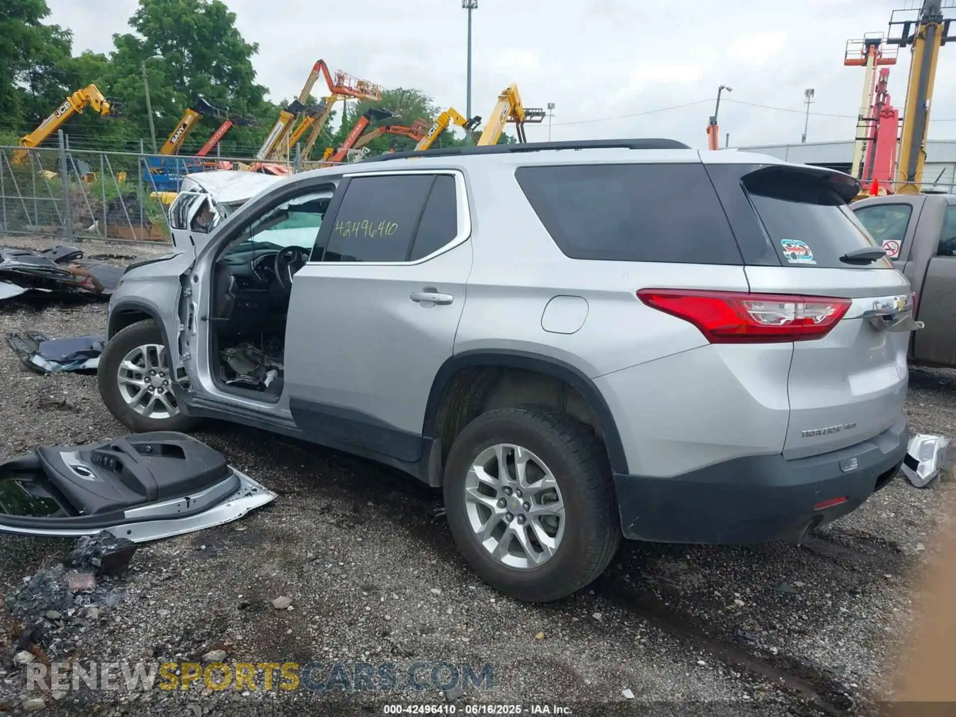 3 Фотография поврежденного автомобиля 1GNEVGKWXMJ132594 CHEVROLET TRAVERSE 2021