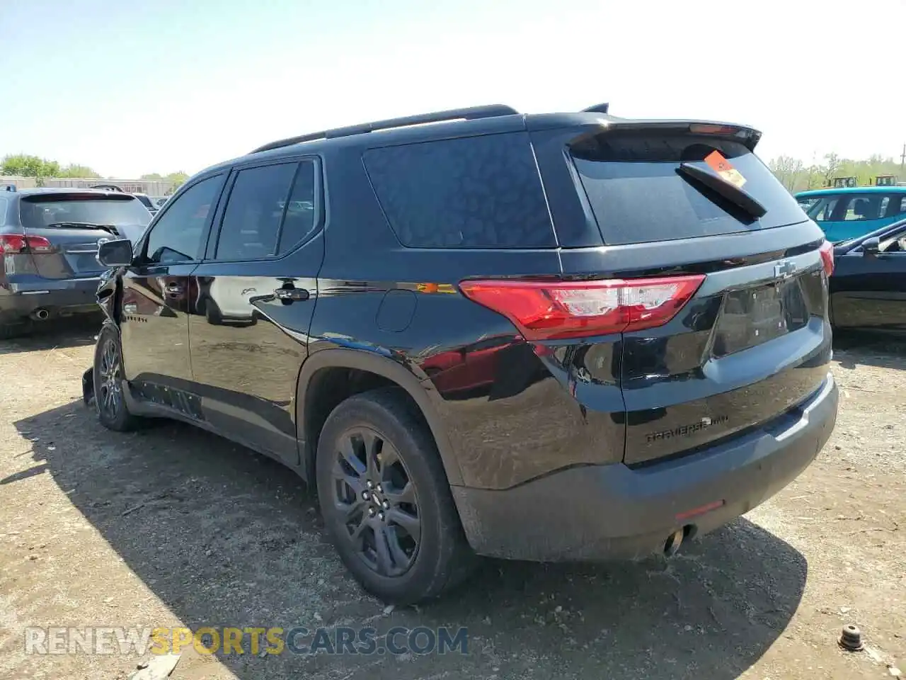 2 Фотография поврежденного автомобиля 1GNEVJKW2MJ173377 CHEVROLET TRAVERSE 2021