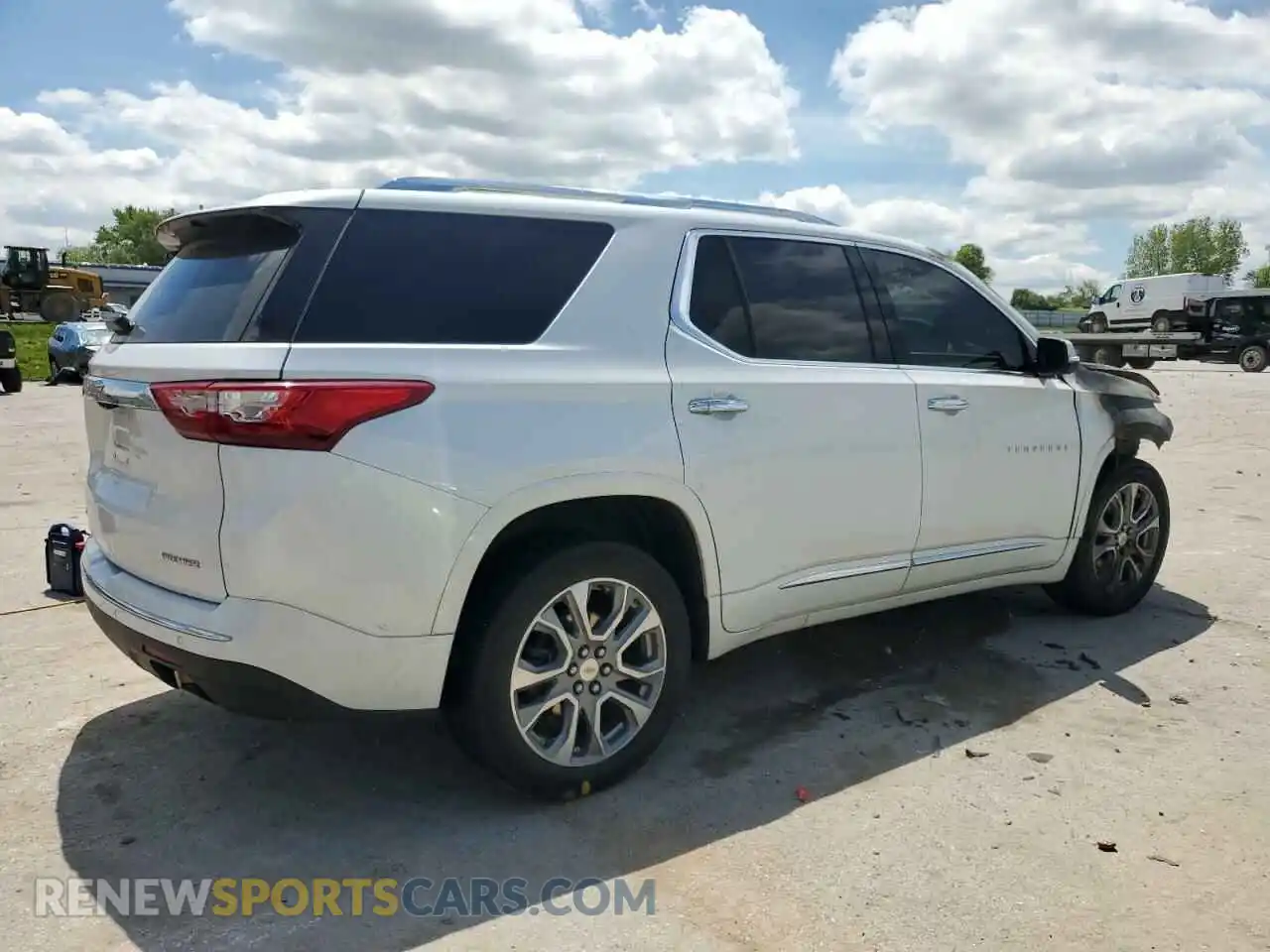 3 Photograph of a damaged car 1GNEVKKW2MJ138490 CHEVROLET TRAVERSE 2021