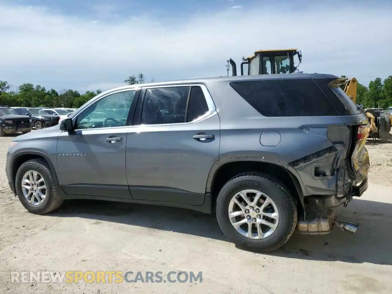 2 Photograph of a damaged car 1GNEVLKWXMJ197163 CHEVROLET TRAVERSE 2021