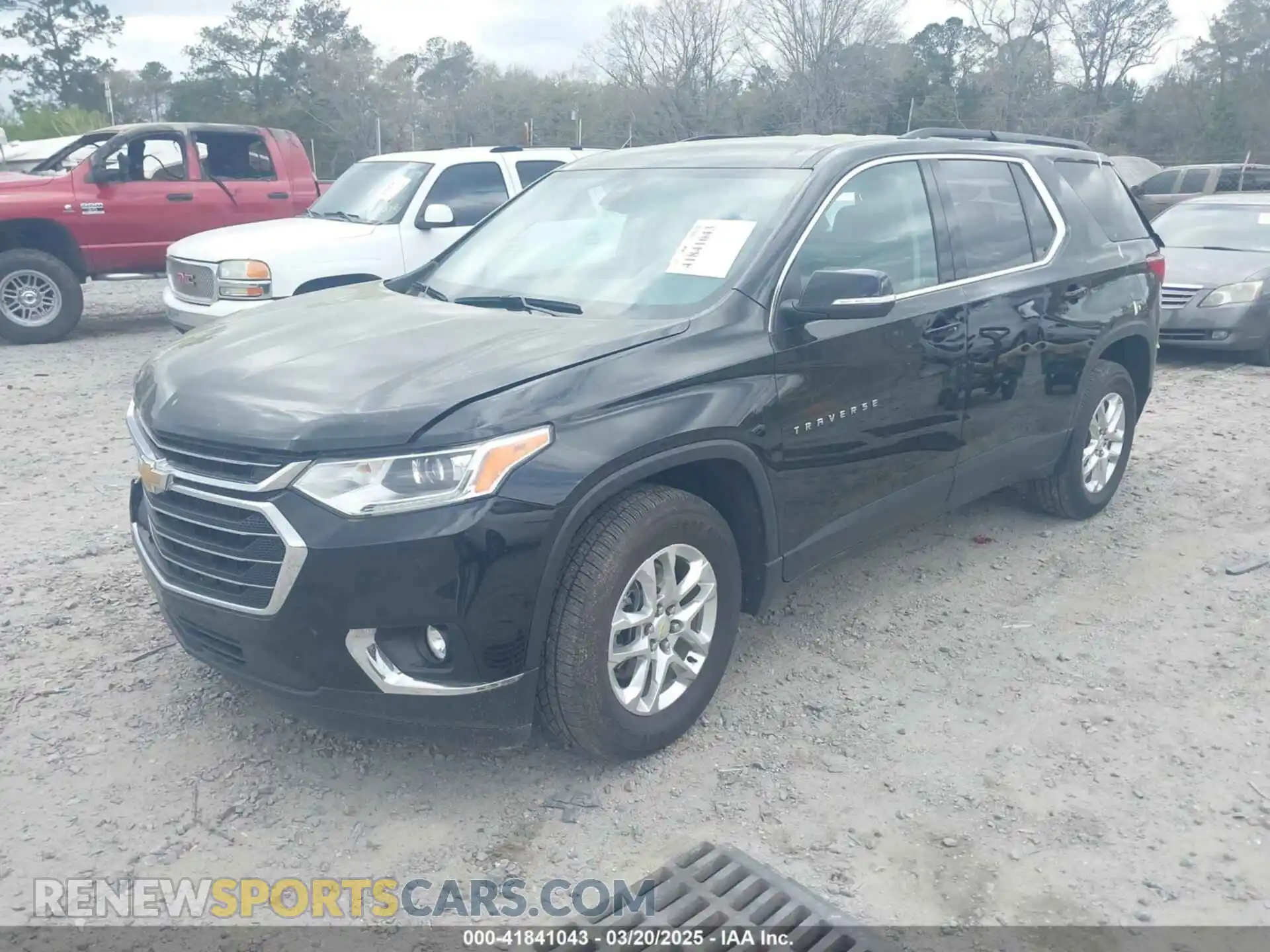 2 Photograph of a damaged car 1GNEVMKW8MJ219280 CHEVROLET TRAVERSE 2021