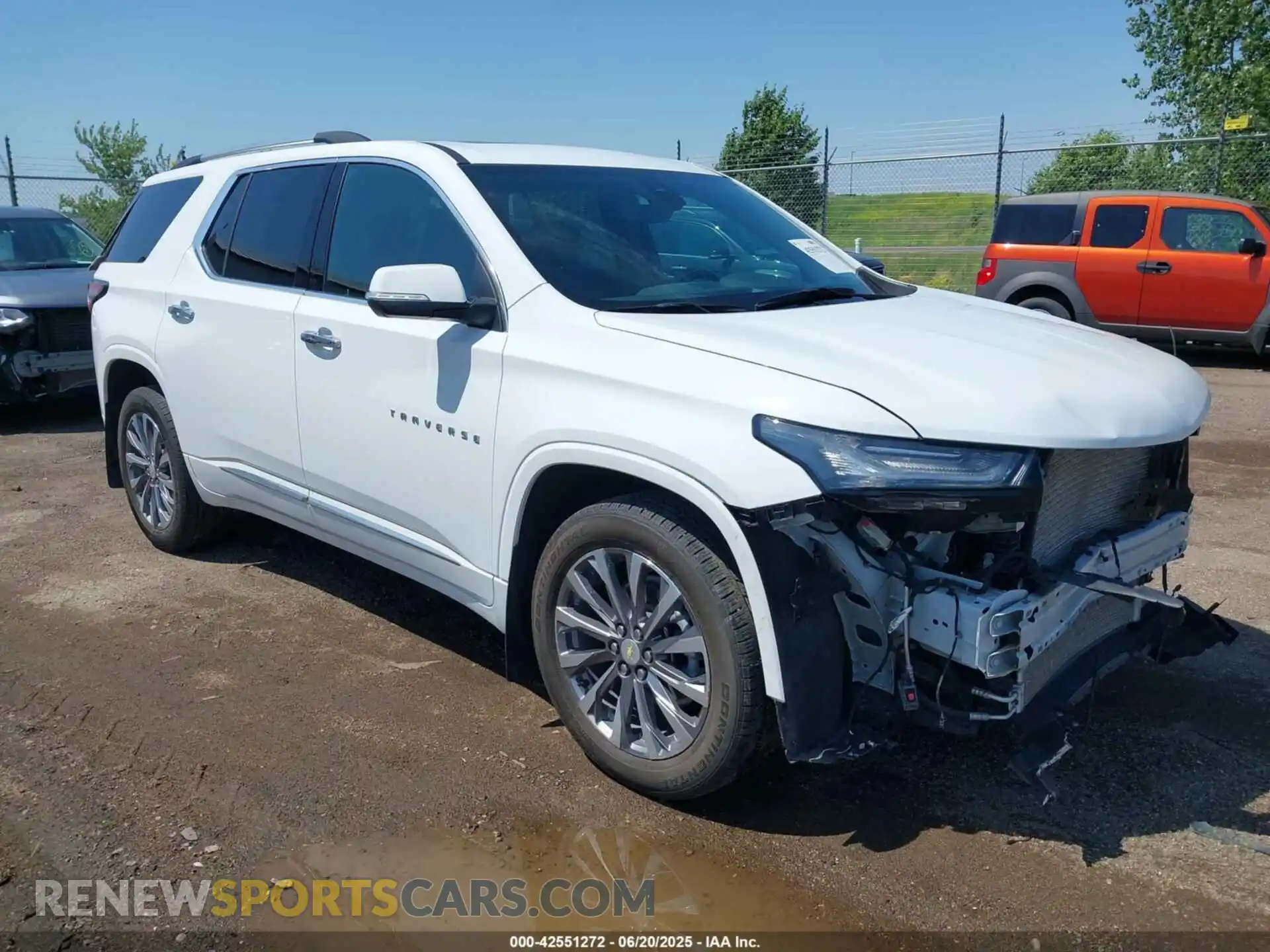 1 fotografías del automóvil dañado 1GNEVKKW1NJ129202 CHEVROLET TRAVERSE 2022