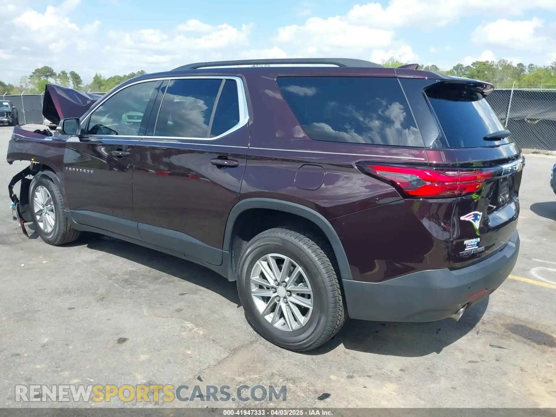 3 Photograph of a damaged car 1GNERGKW0PJ116333 CHEVROLET TRAVERSE 2023