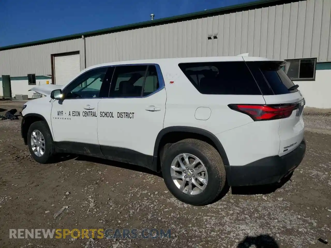 2 Photograph of a damaged car 1GNETTKW2RJ139609 CHEVROLET TRAVERSE 2024