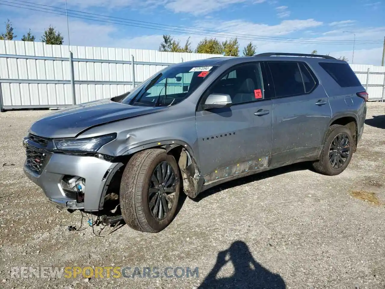 1 Photograph of a damaged car 1GNETYKW8RJ135383 CHEVROLET TRAVERSE 2024