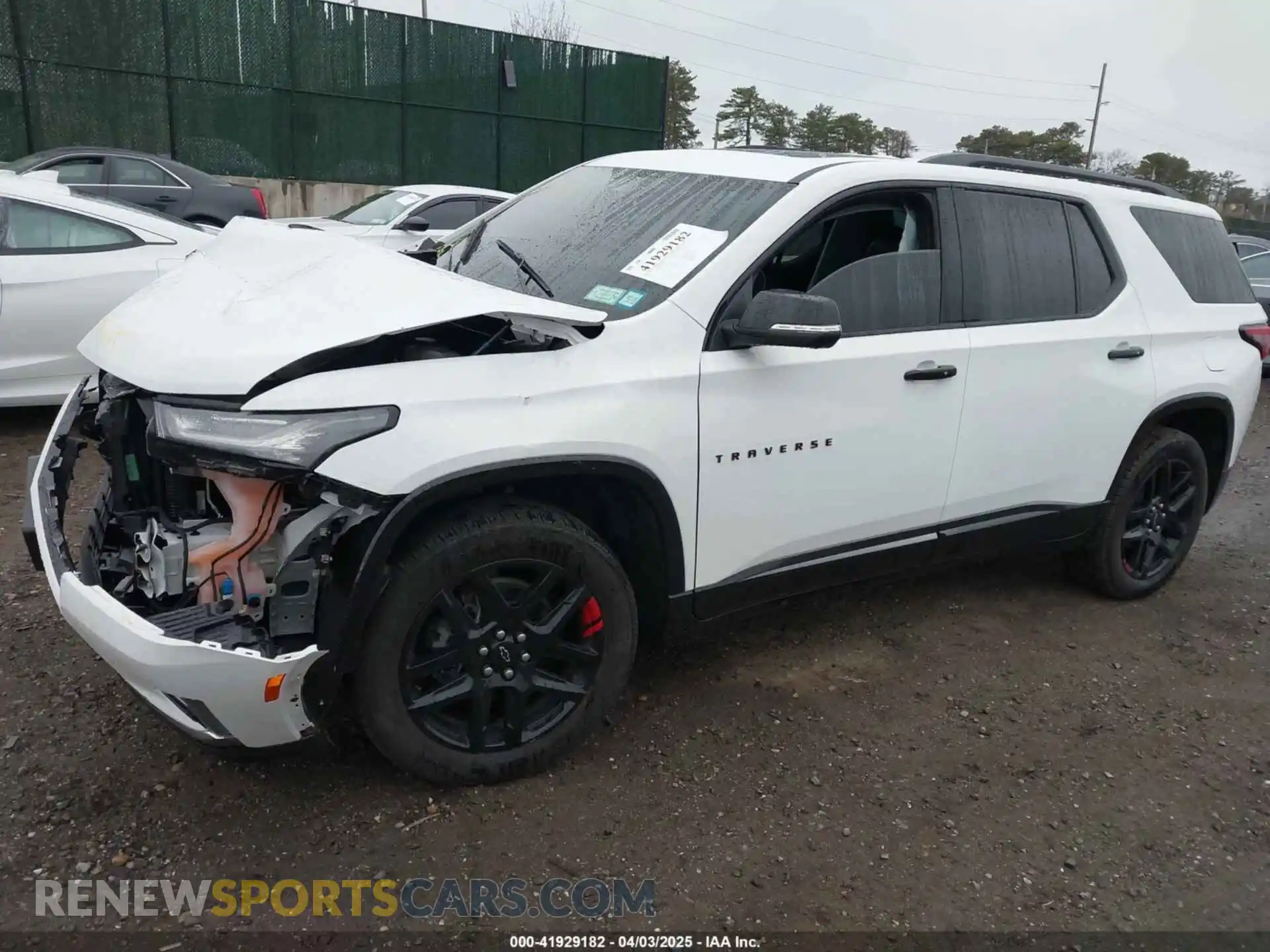 2 Photograph of a damaged car 1GNETZKW8RJ136958 CHEVROLET TRAVERSE LIMITED 2024