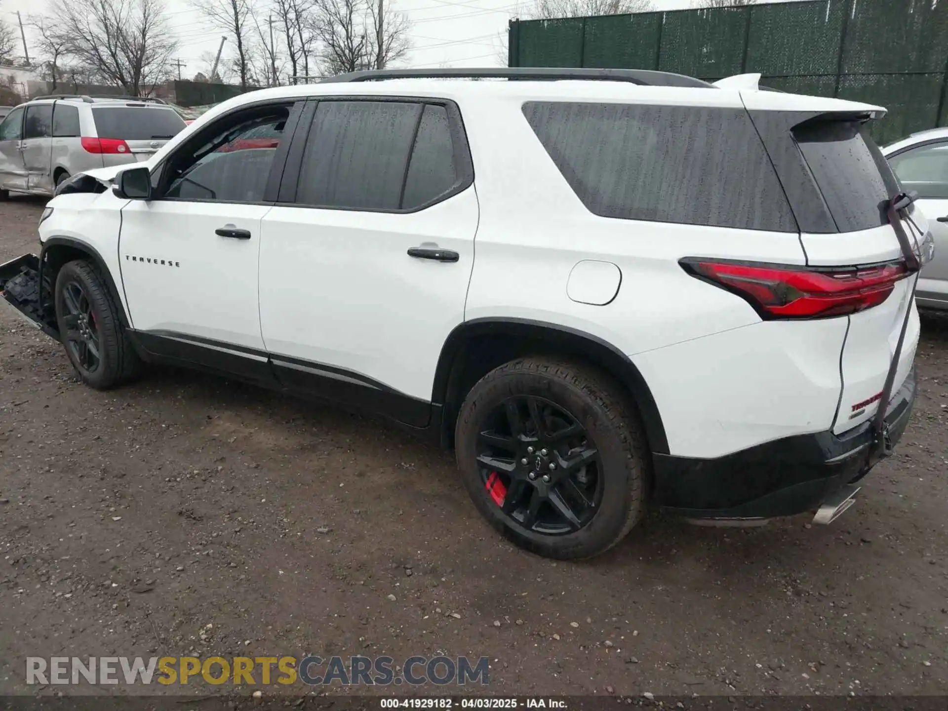 3 Photograph of a damaged car 1GNETZKW8RJ136958 CHEVROLET TRAVERSE LIMITED 2024