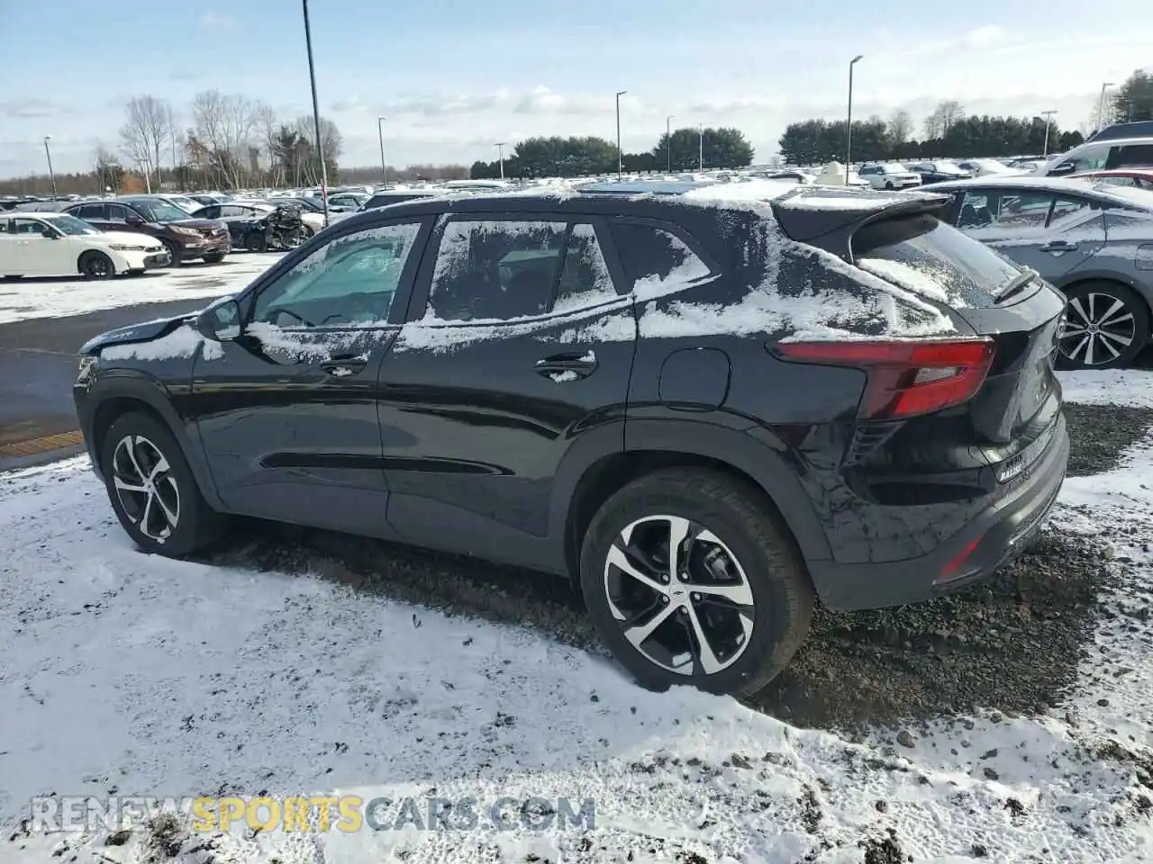 2 fotografías del automóvil dañado KL77LGE24RC093364 CHEVROLET TRAX 1RS 2024