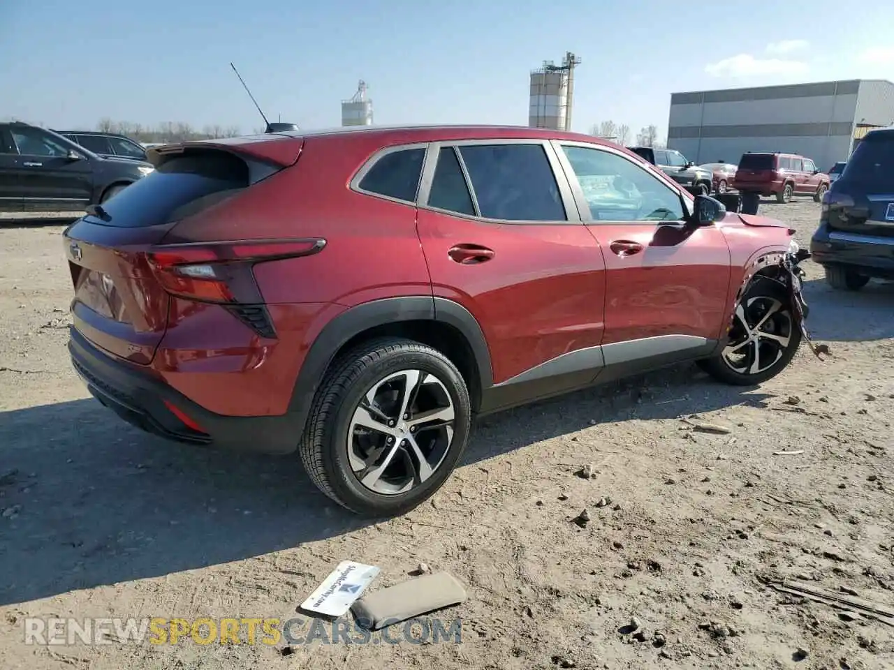 3 fotografías del automóvil dañado KL77LGE27RC026340 CHEVROLET TRAX 1RS 2024