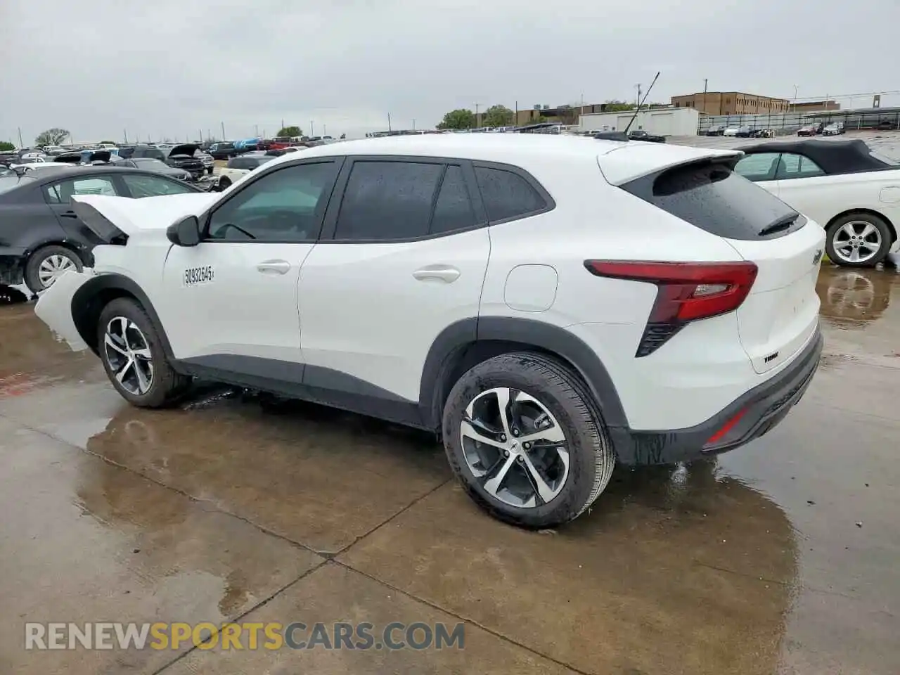 2 fotografías del automóvil dañado KL77LGEP2SC082011 CHEVROLET TRAX 1RS 2025