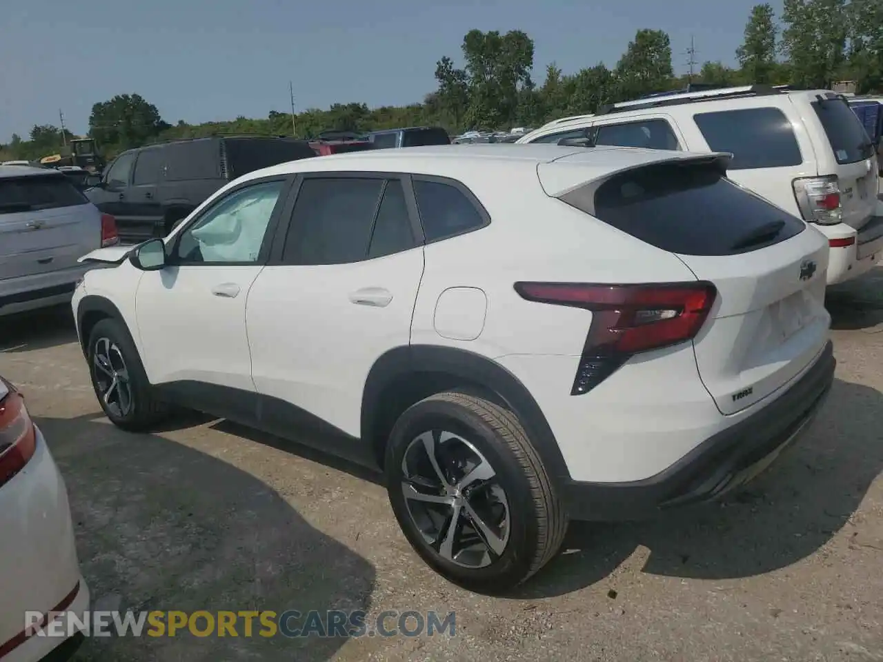 2 Photograph of a damaged car KL77LGEP8SC009113 CHEVROLET TRAX 1RS 2025