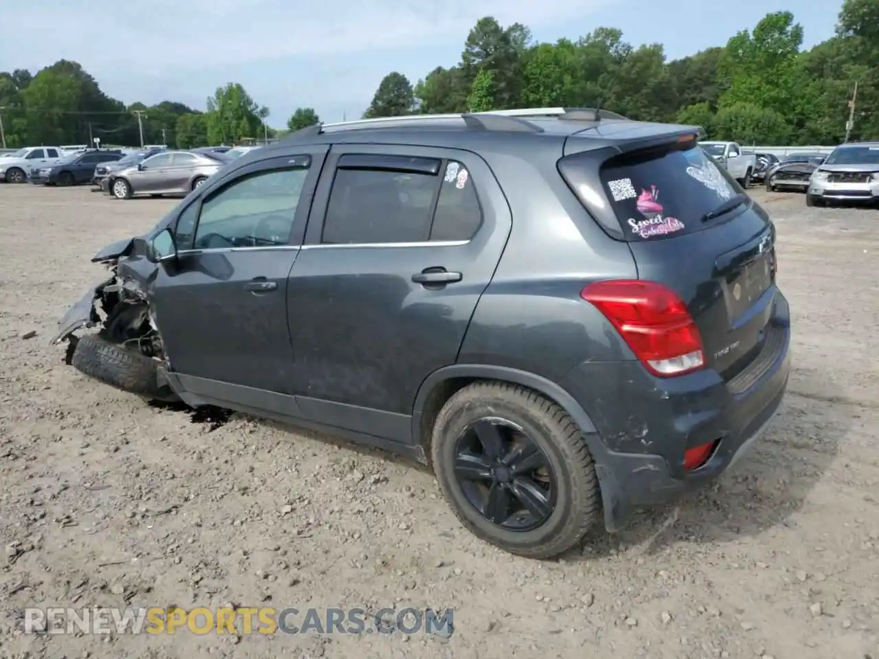 2 Photograph of a damaged car 3GNCJPSB6KL401910 CHEVROLET TRAX 2019