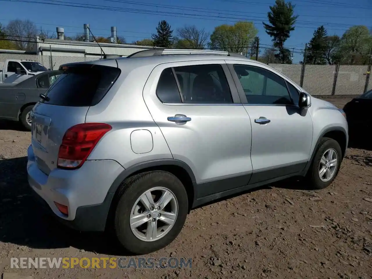 3 Photograph of a damaged car 3GNCJPSB9KL401092 CHEVROLET TRAX 2019