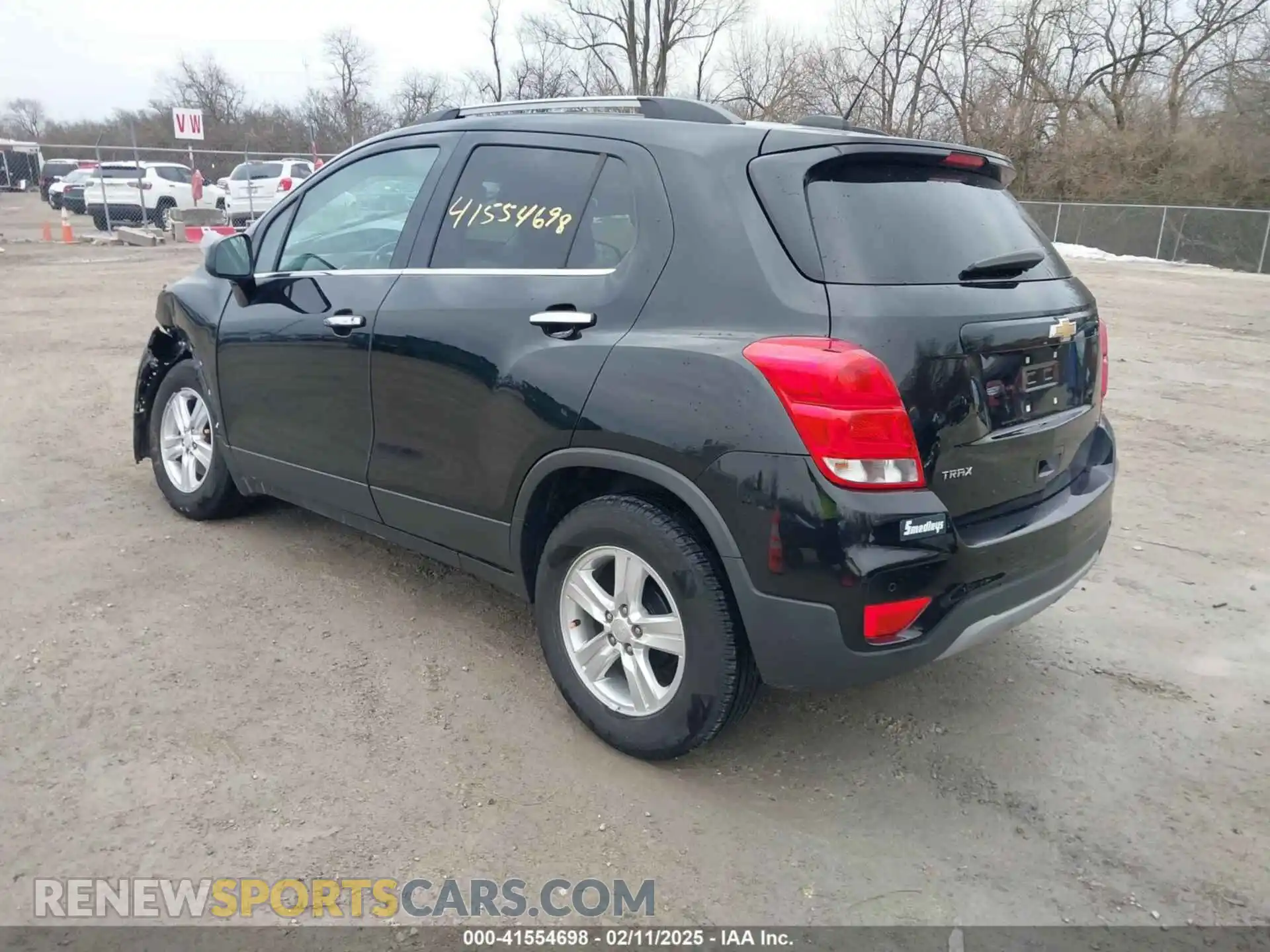 3 Photograph of a damaged car 3gncjlsb8kl263683 CHEVROLET TRAX 2019