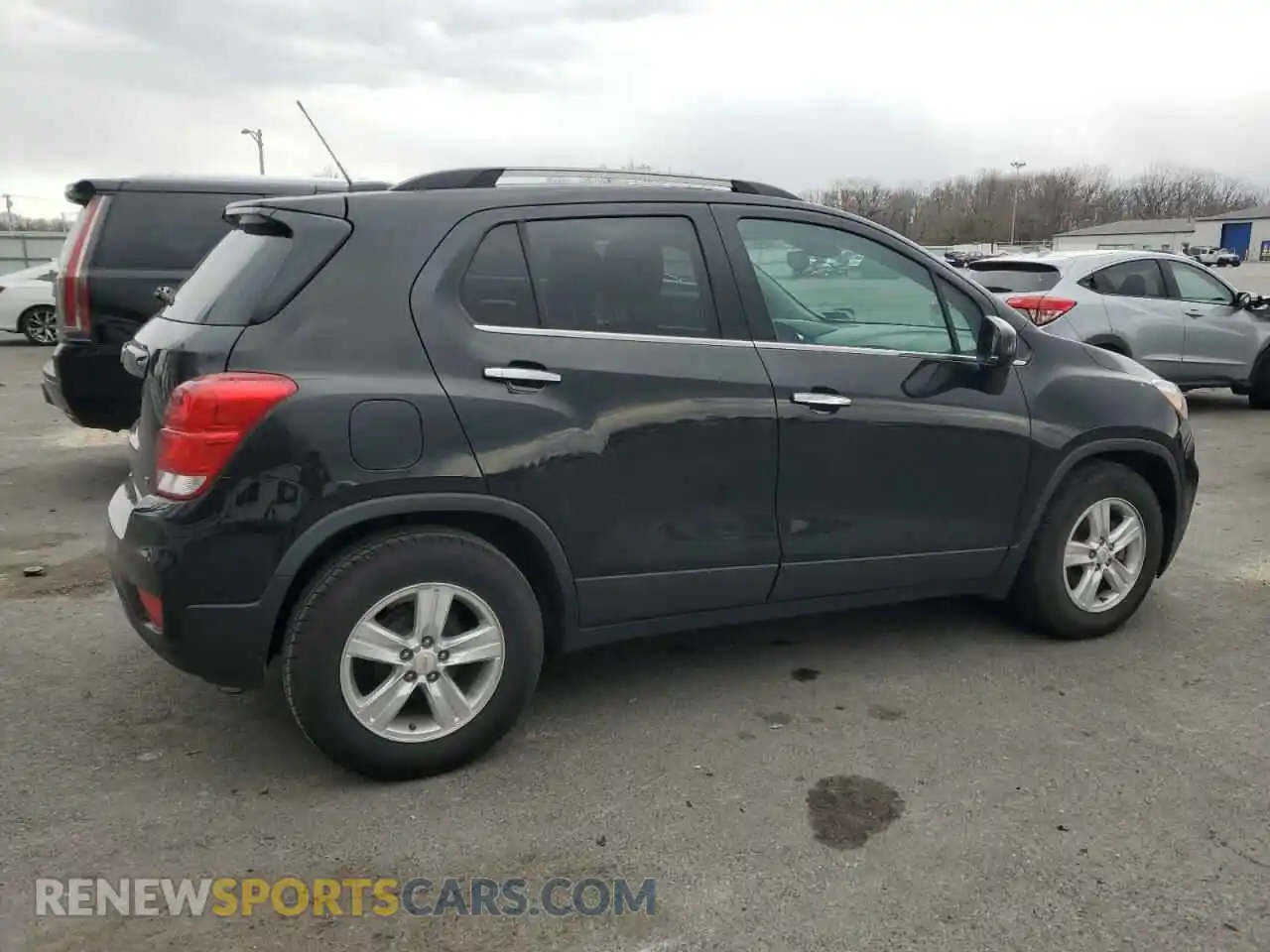 3 Photograph of a damaged car KL7CJLSB0KB952401 CHEVROLET TRAX 2019