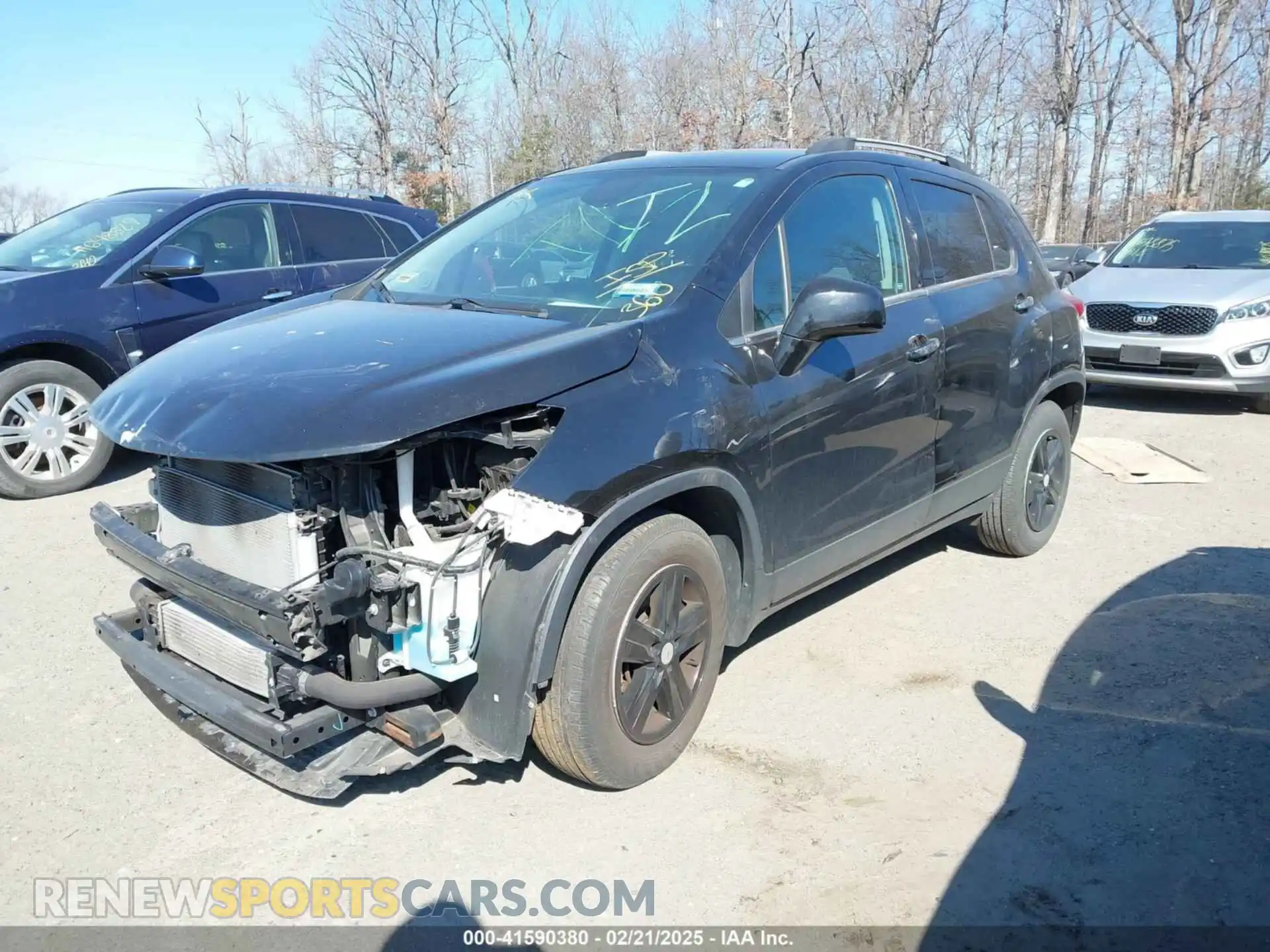 2 Photograph of a damaged car KL7CJLSB1KB774921 CHEVROLET TRAX 2019