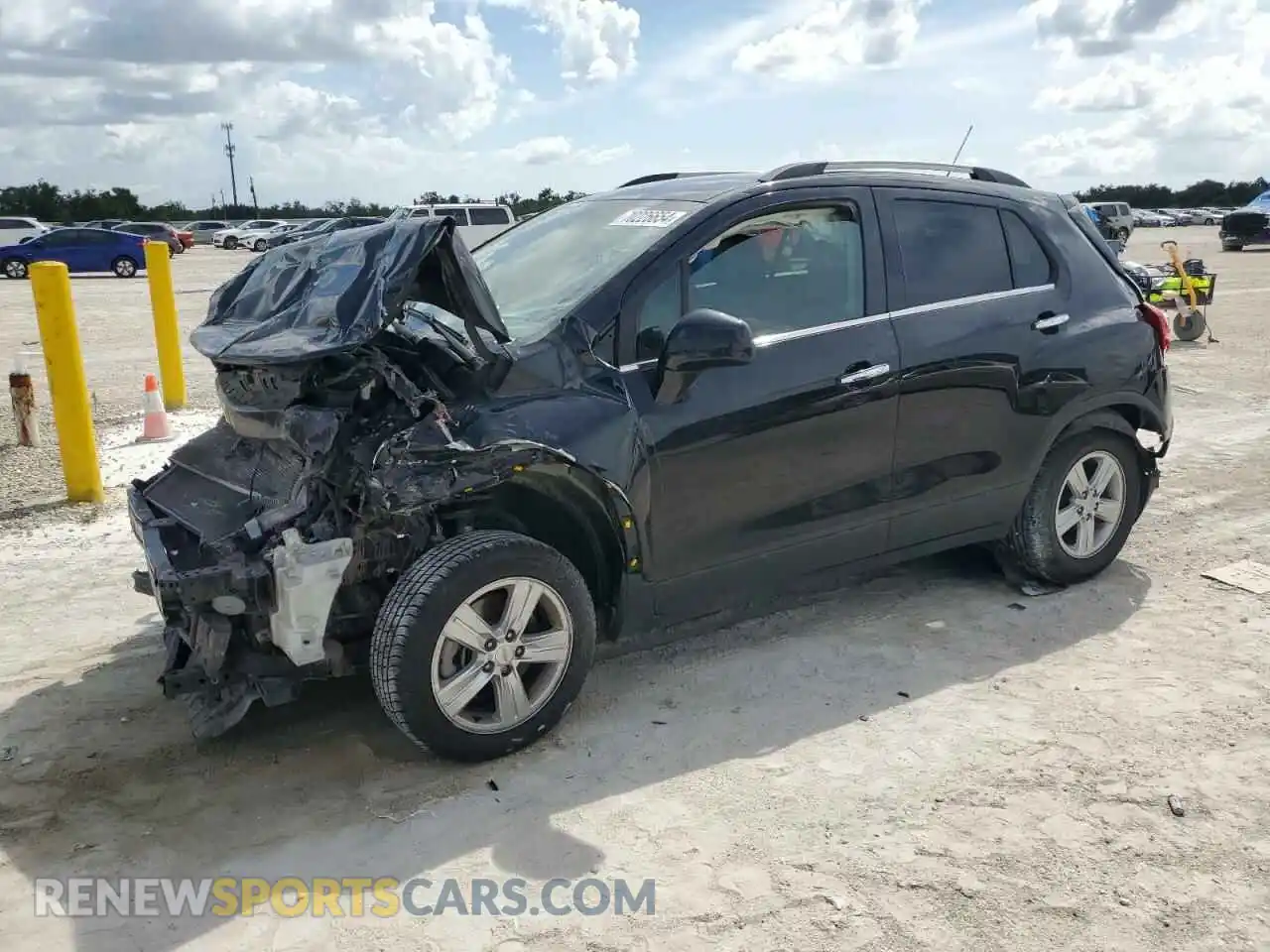 1 Photograph of a damaged car KL7CJLSB4KB928618 CHEVROLET TRAX 2019