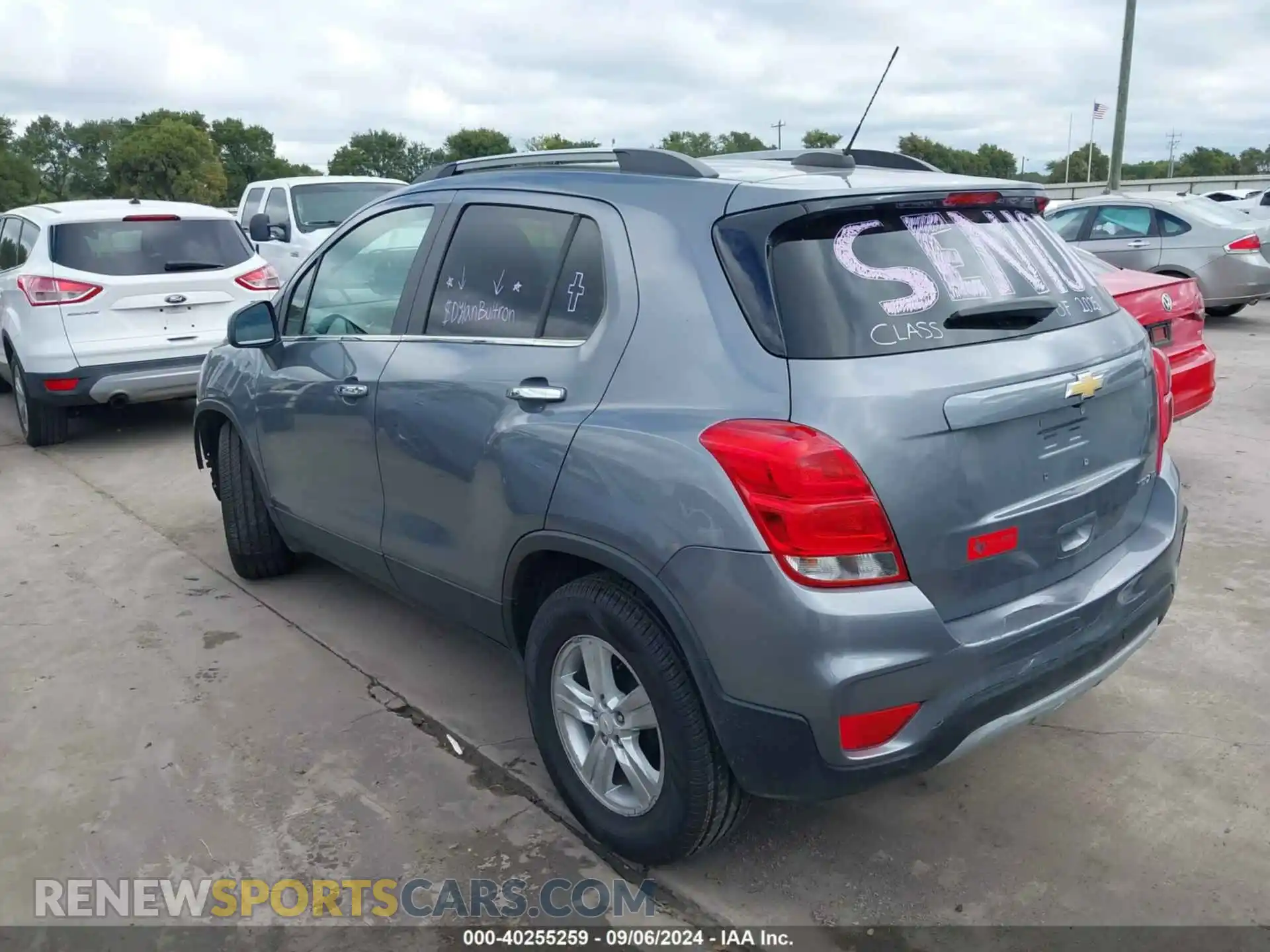 3 Photograph of a damaged car KL7CJLSB6KB802857 CHEVROLET TRAX 2019