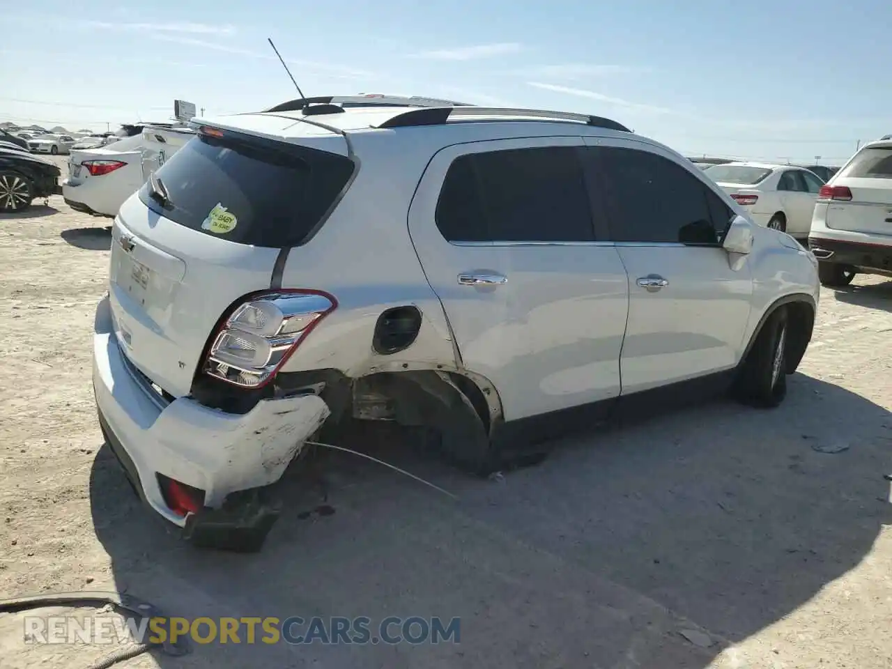 3 Photograph of a damaged car KL7CJLSB7KB792663 CHEVROLET TRAX 2019