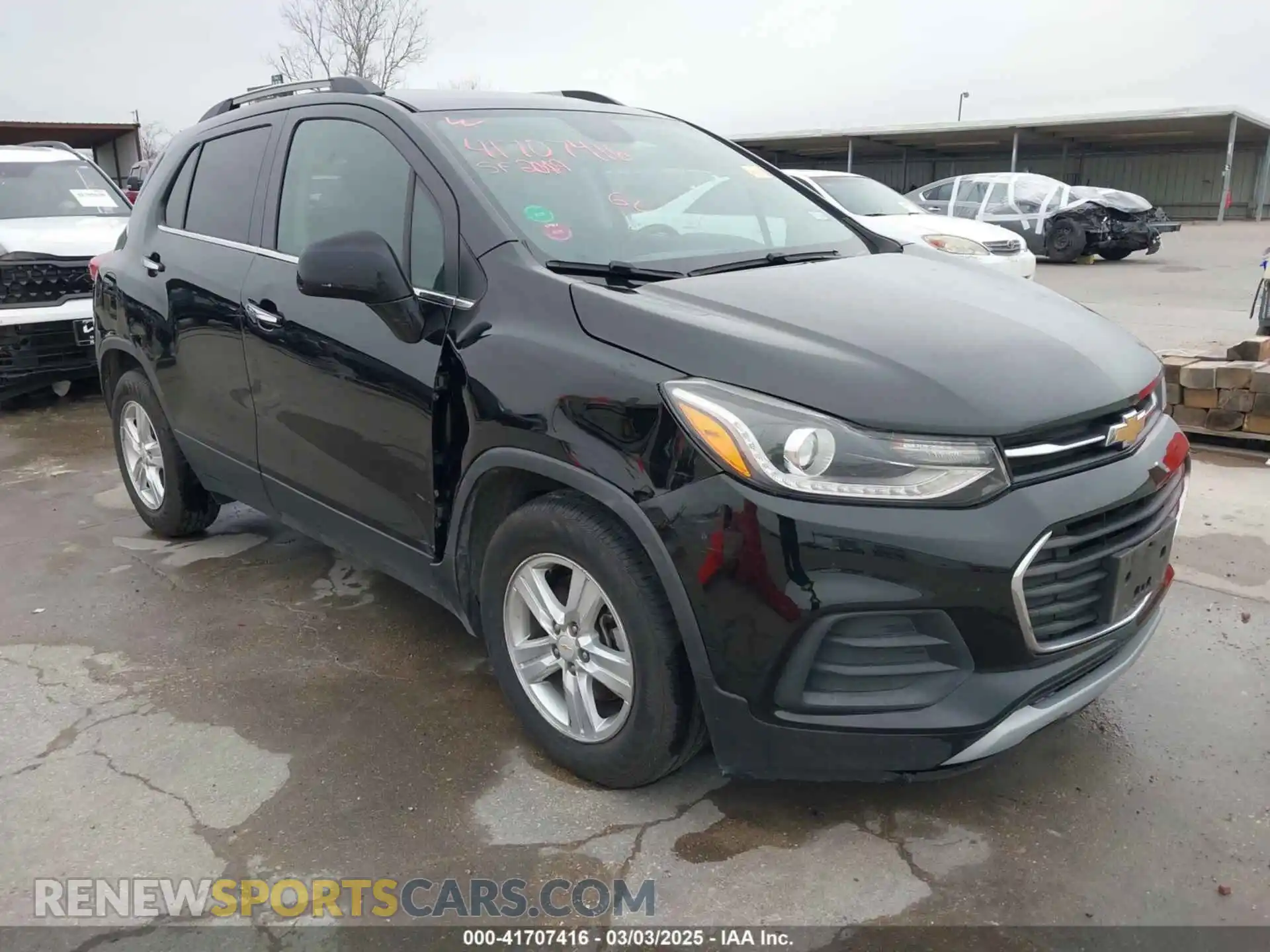 1 Photograph of a damaged car KL7CJLSB7KB859505 CHEVROLET TRAX 2019