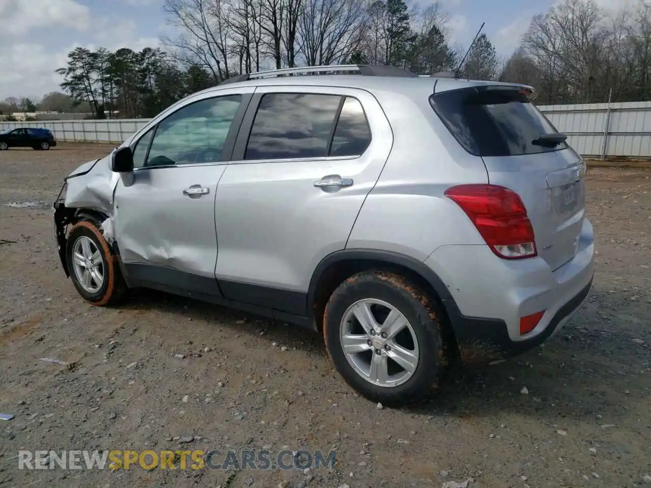 2 Photograph of a damaged car KL7CJLSB8KB823483 CHEVROLET TRAX 2019