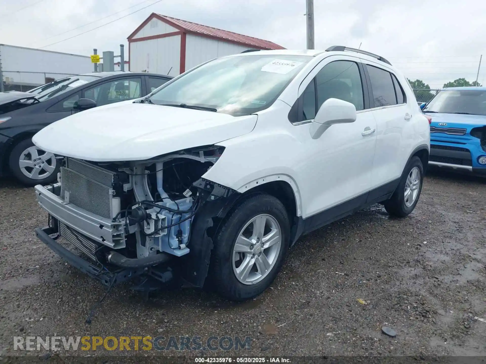 2 Photograph of a damaged car KL7CJLSB8KB912566 CHEVROLET TRAX 2019